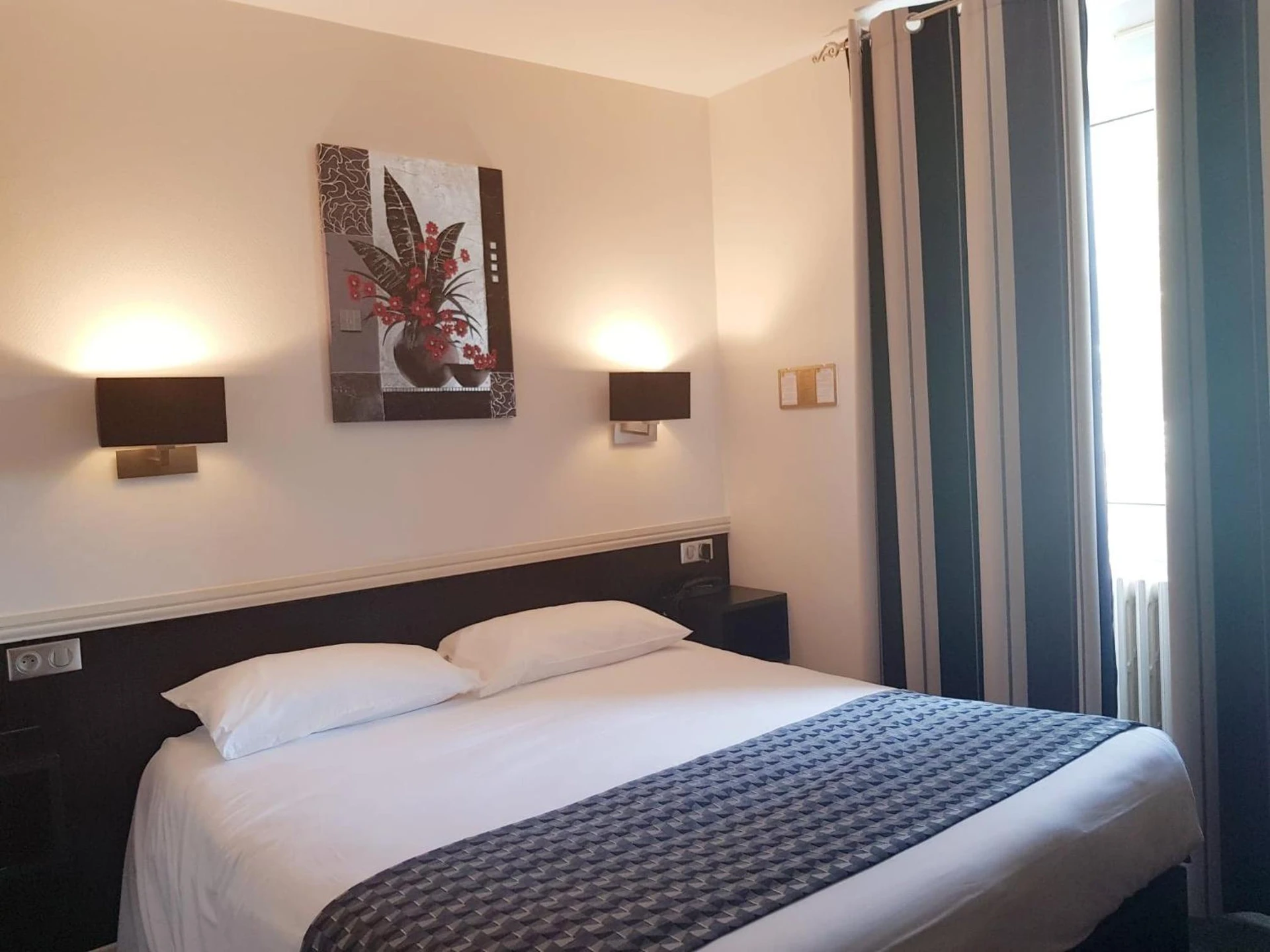 Chambre disponible pour un séminaire d'entreprise à Hostellerie De Bretonnière - Groupe Logis Hotels - Beaune