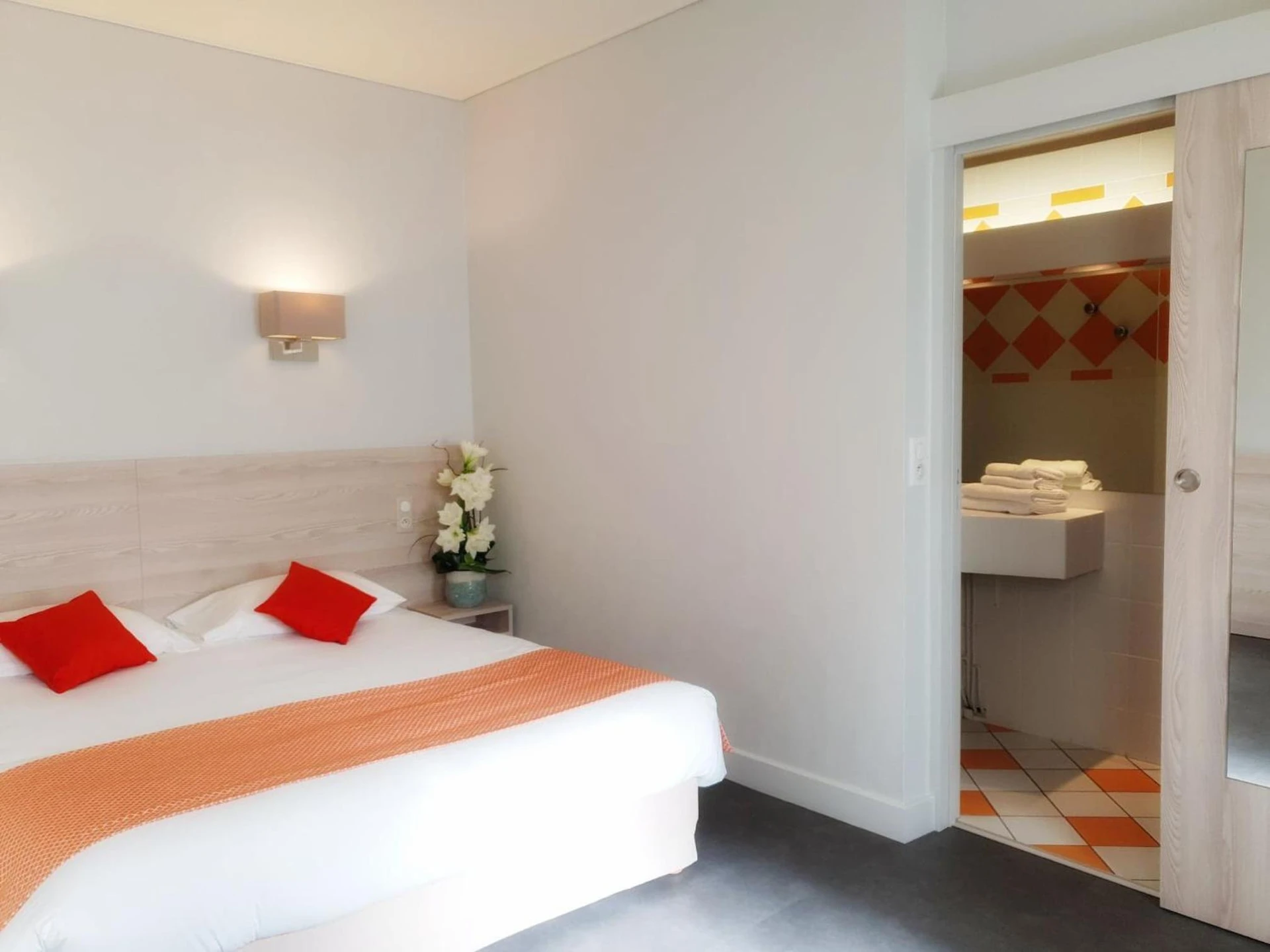 Chambre disponible pour un séminaire d'entreprise à Hostellerie De Bretonnière - Groupe Logis Hotels - Beaune
