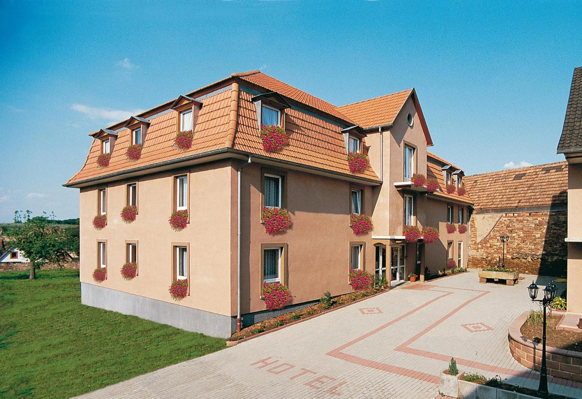 Chambre à Logis Hôtel Restaurant Hostellerie de l'Étoile - Organiser un séminaire d'entreprise à Wasselonne