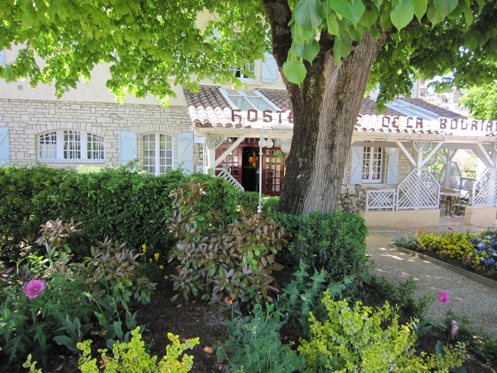 Organiser un séminaire d'entreprise : Hostellerie de la Bouriane à gourdon