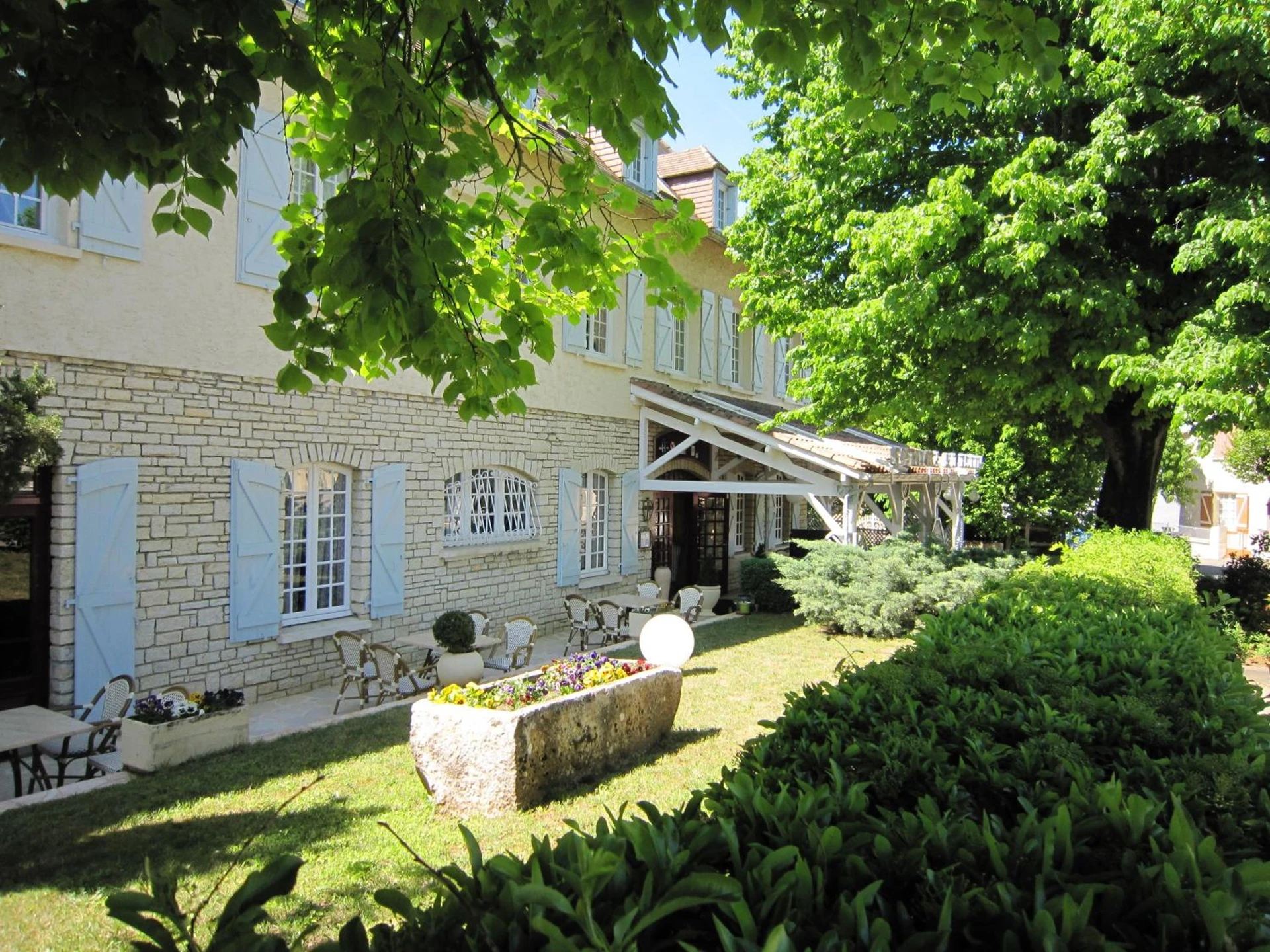 Organiser un séminaire d'entreprise : Hostellerie de la Bouriane à gourdon