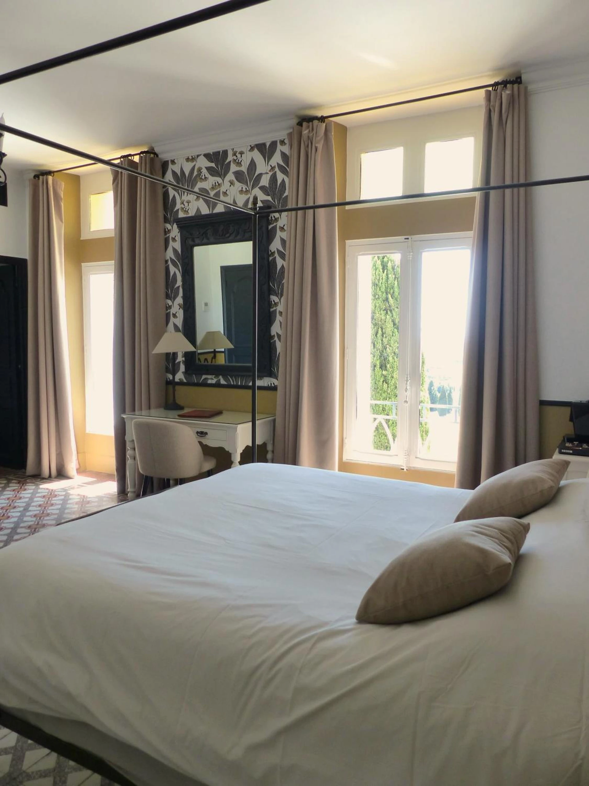 Organiser un séminaire d'entreprise : Hostellerie du Château des Fines Roches à chateauneuf-du-pape