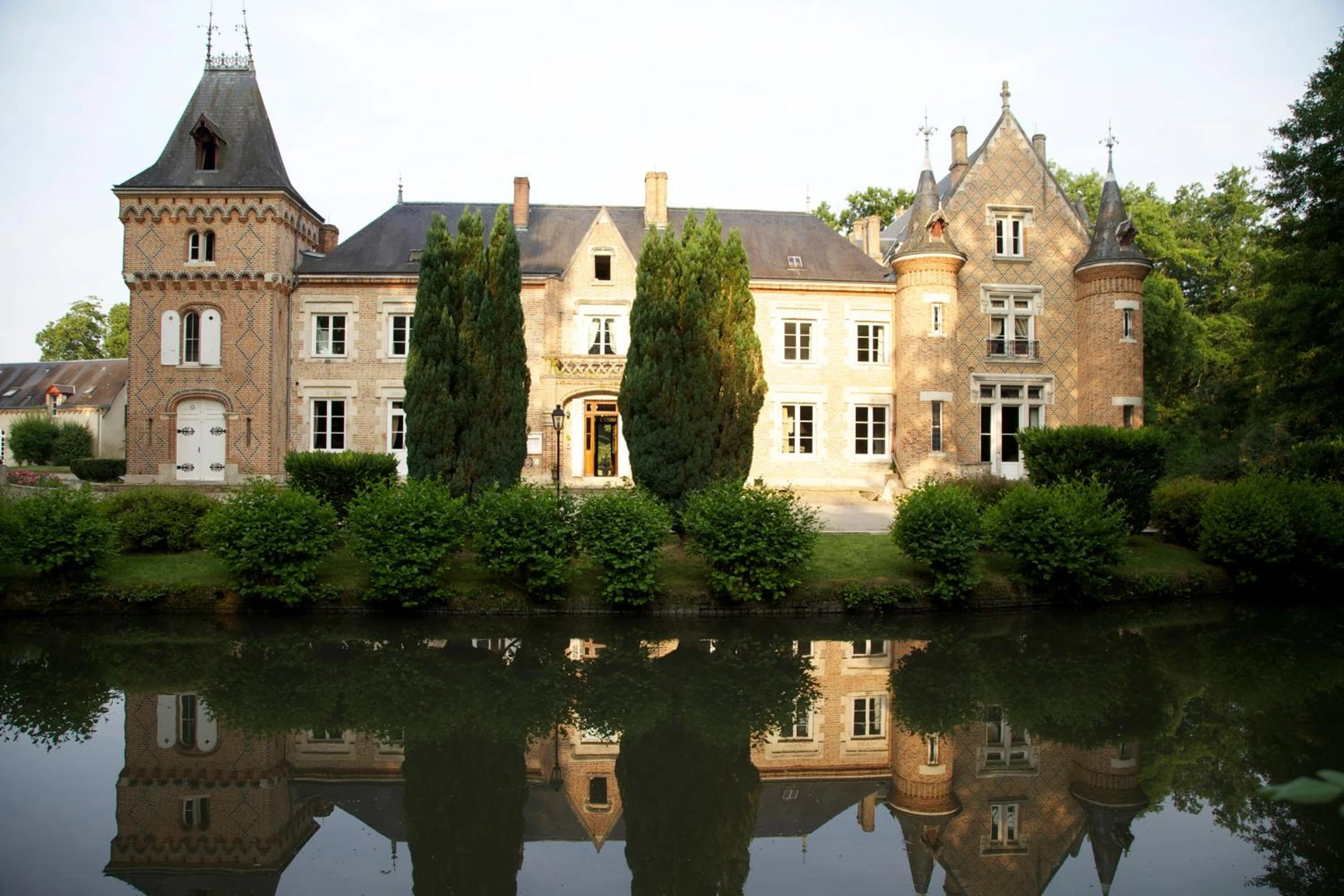Chambre à Hostellerie Du Château Les Muids - Organiser un séminaire d'entreprise à La Ferté-Saint-Aubin