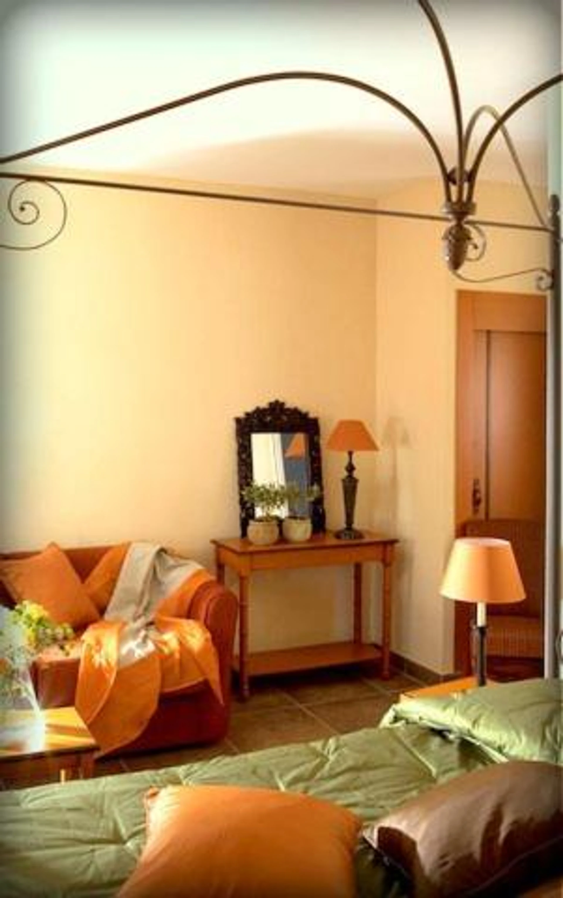 Chambre disponible pour un séminaire d'entreprise à Hostellerie du Cigalou - Bormes-les-Mimosas