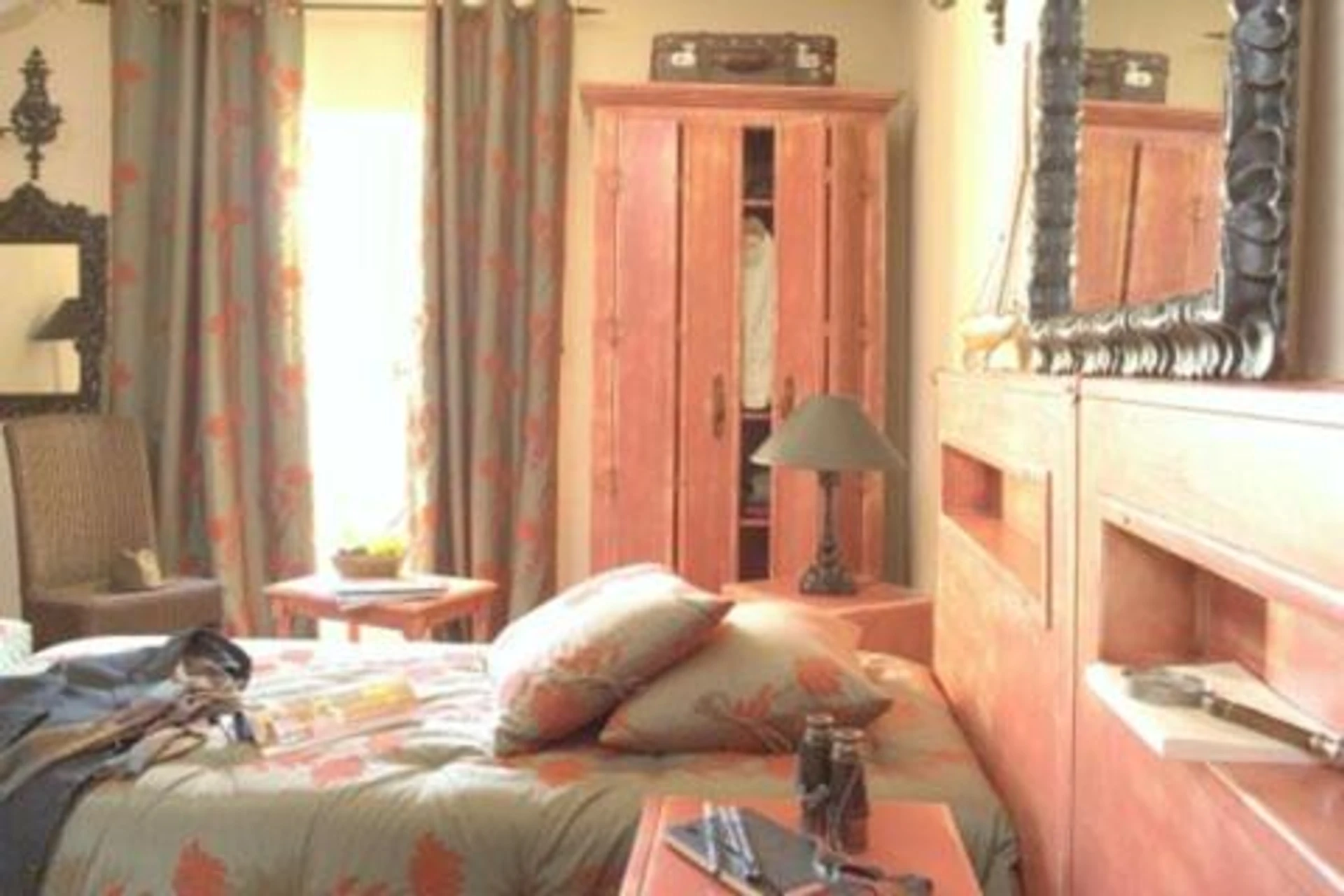 Magnifique chambre pour un séminaire d'entreprise à Hostellerie du Cigalou - Bormes-les-Mimosas