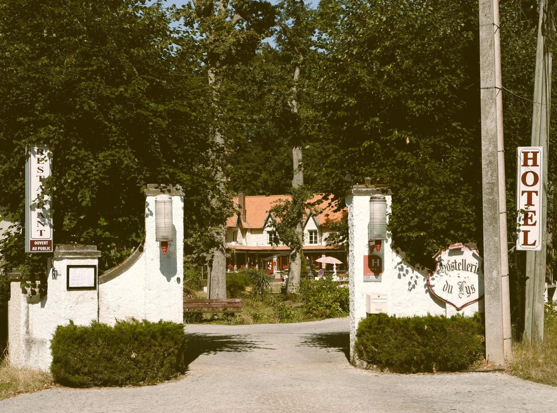 Organiser un séminaire d'entreprise : Hostellerie Du Lys à lamorlaye