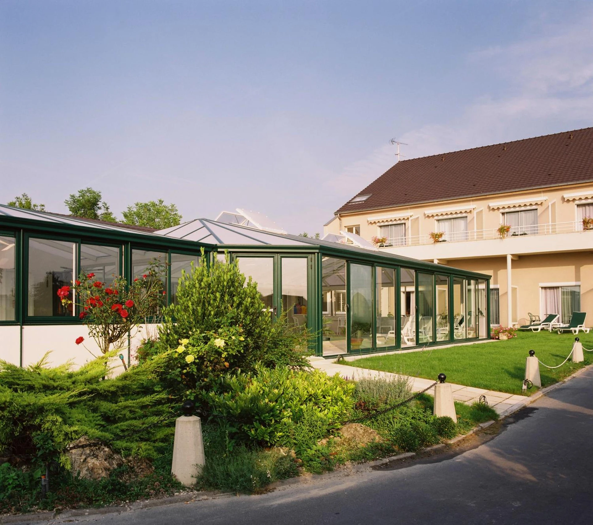 Organiser un séminaire d'entreprise : Logis Hostellerie Du Mont Aimé à bergeres-les-vertus