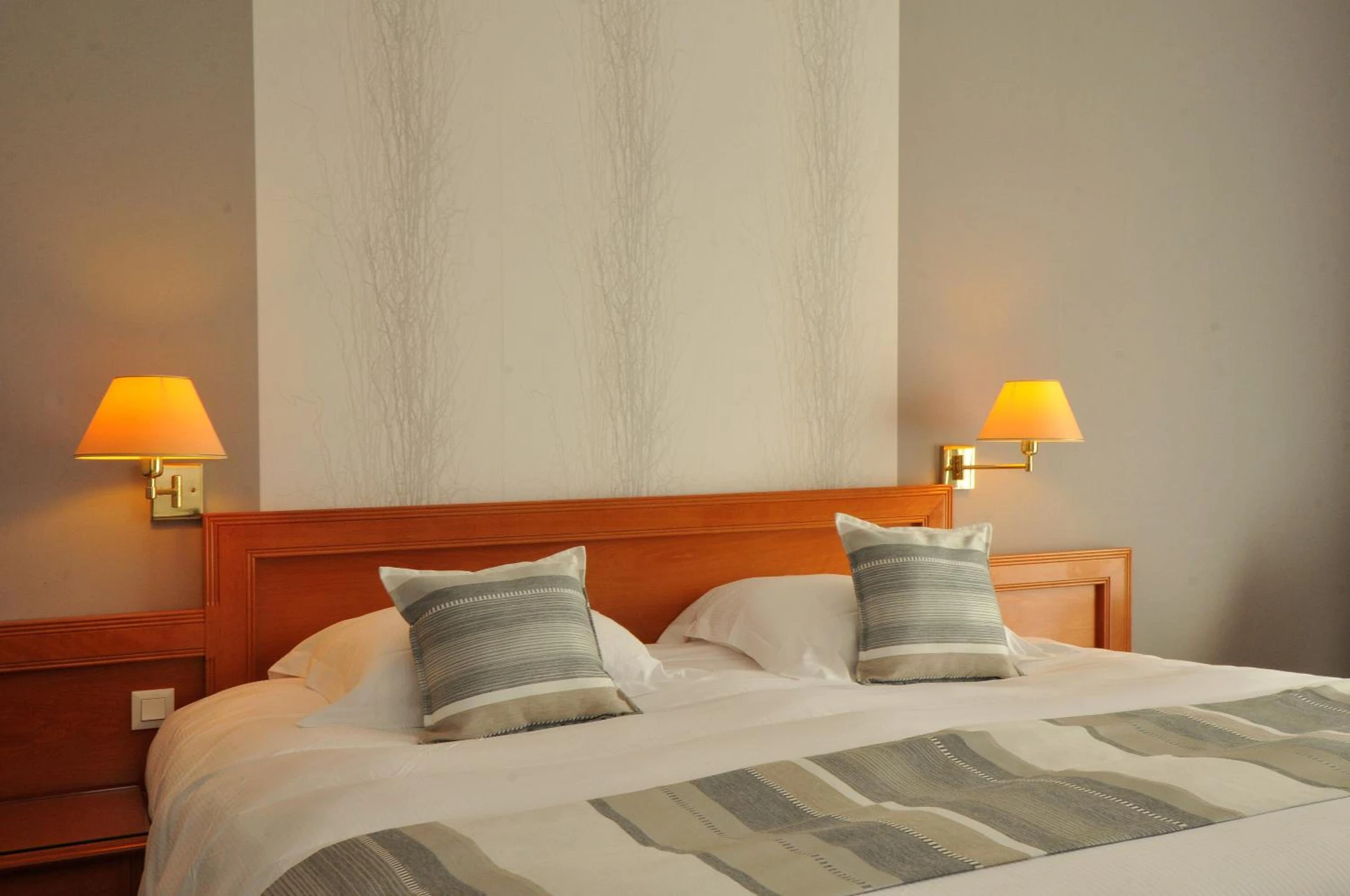 Chambre disponible pour un séminaire d'entreprise à Logis Hostellerie Du Mont Aimé - Bergères-lès-Vertus