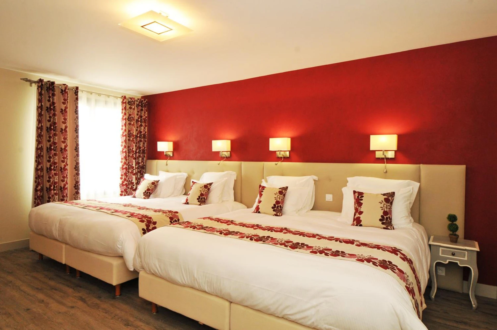 Chambre disponible pour un séminaire d'entreprise à Logis Hostellerie Du Mont Aimé - Bergères-lès-Vertus