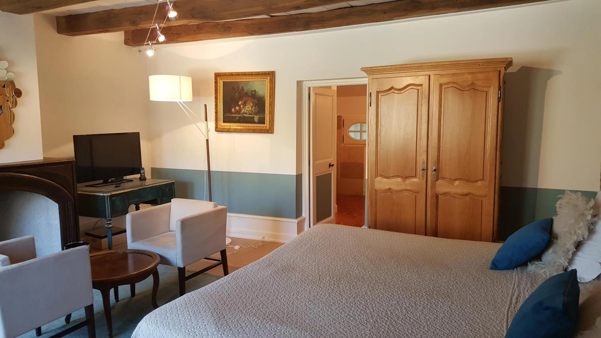 Chambre disponible pour un séminaire d'entreprise à Hostellerie La Montagne - Colombey-les-Deux-Églises