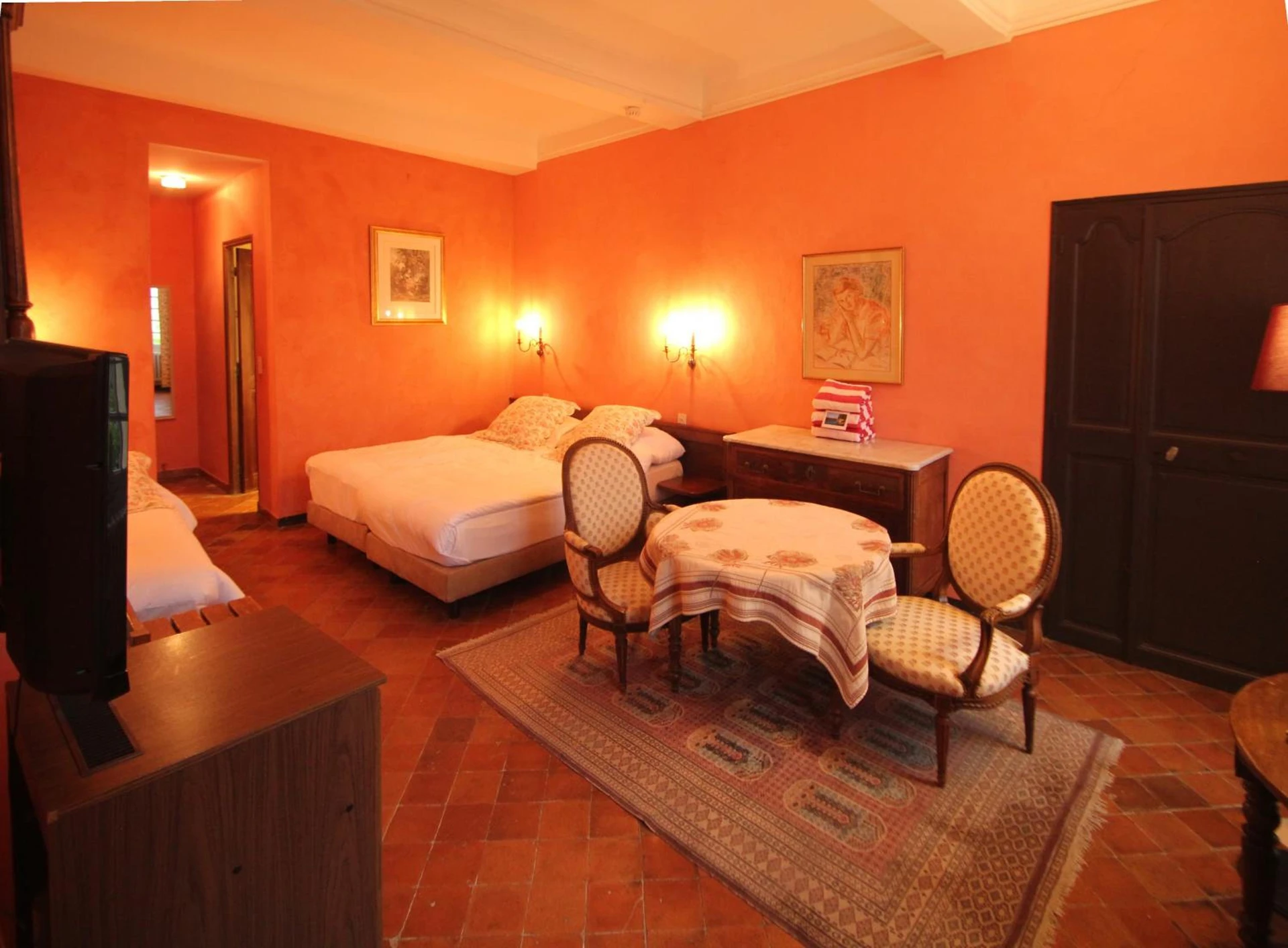 Lieu convivial pour un séminaire d'entreprise à Hostellerie Le Beffroi - Vaison-la-Romaine - En savoir plus 