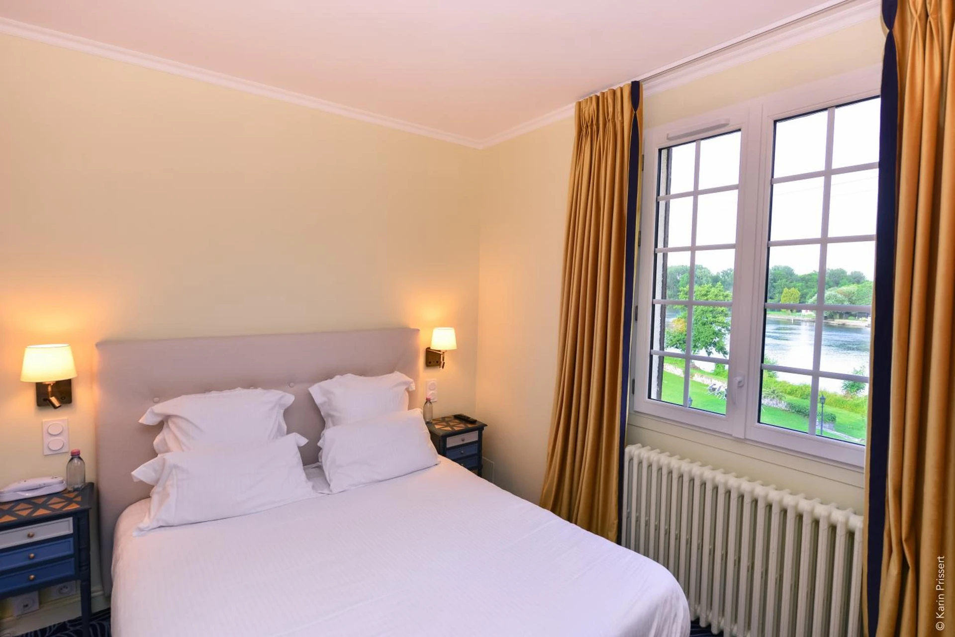 Magnifique chambre pour un séminaire d'entreprise à Hostellerie Saint Pierre - Saint-Pierre-du-Vauvray