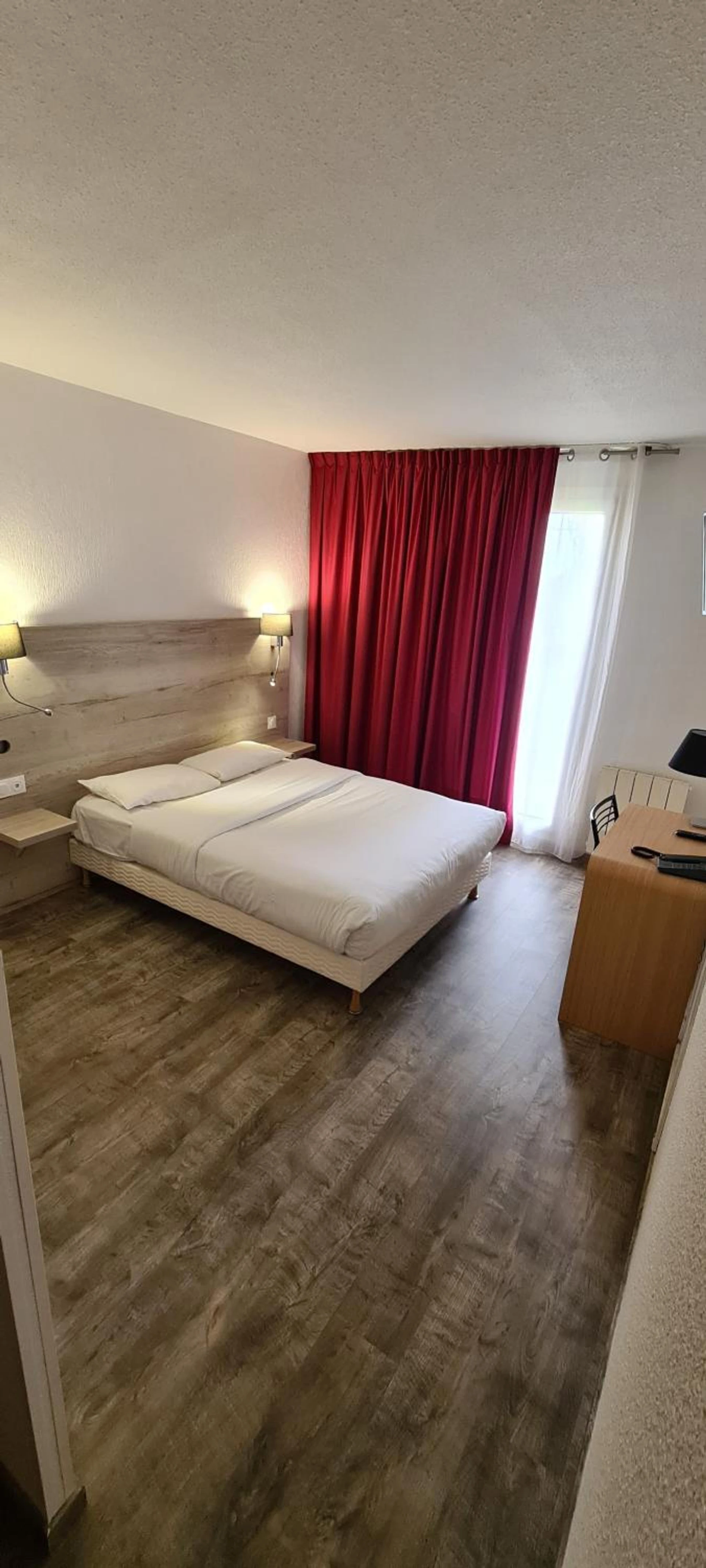 Chambre disponible pour un séminaire d'entreprise à Hostellerie Saint Vincent Beauvais Aeroport - Beauvais