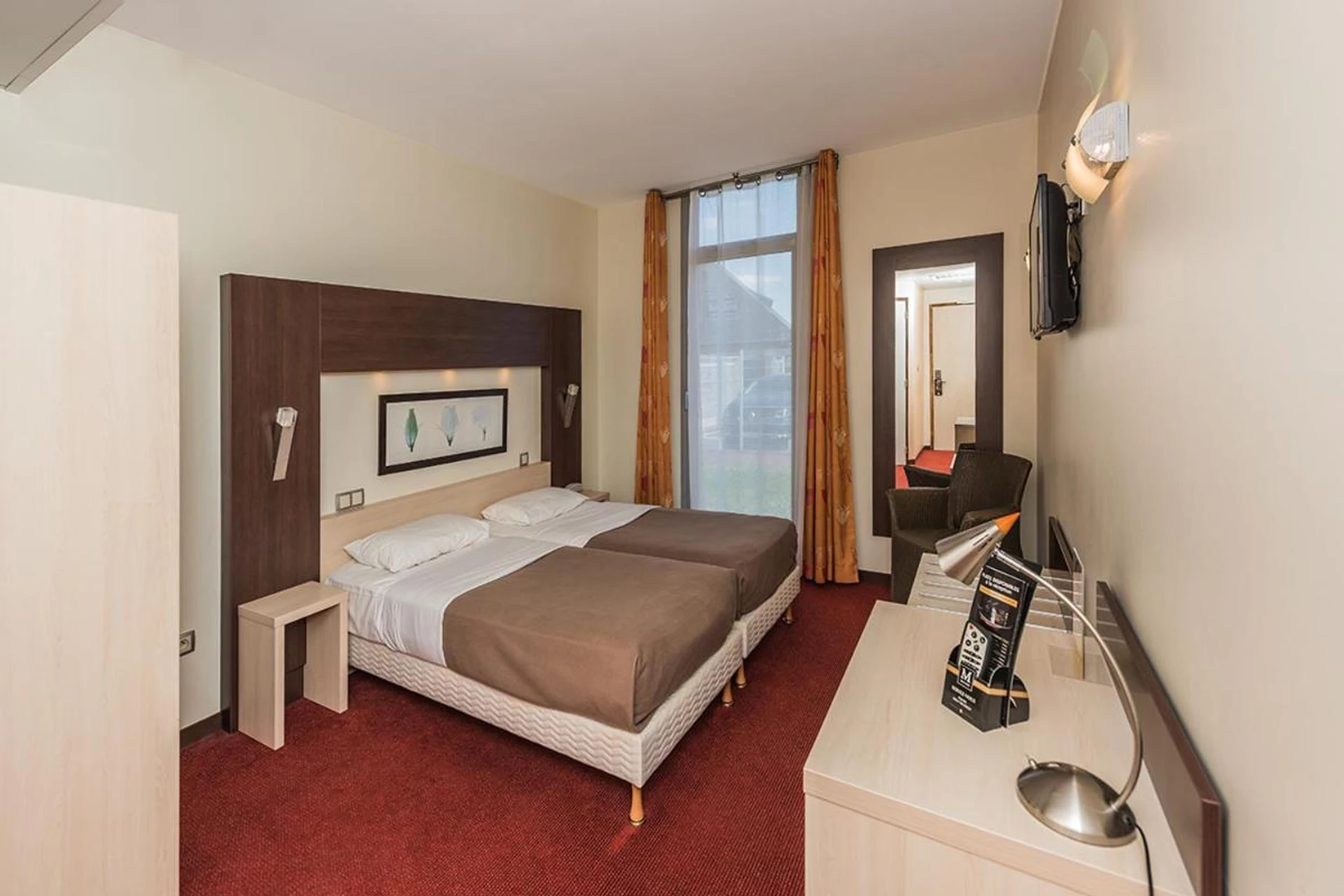 Magnifique chambre pour un séminaire d'entreprise à Hostellerie Saint Vincent Beauvais Aeroport - Beauvais