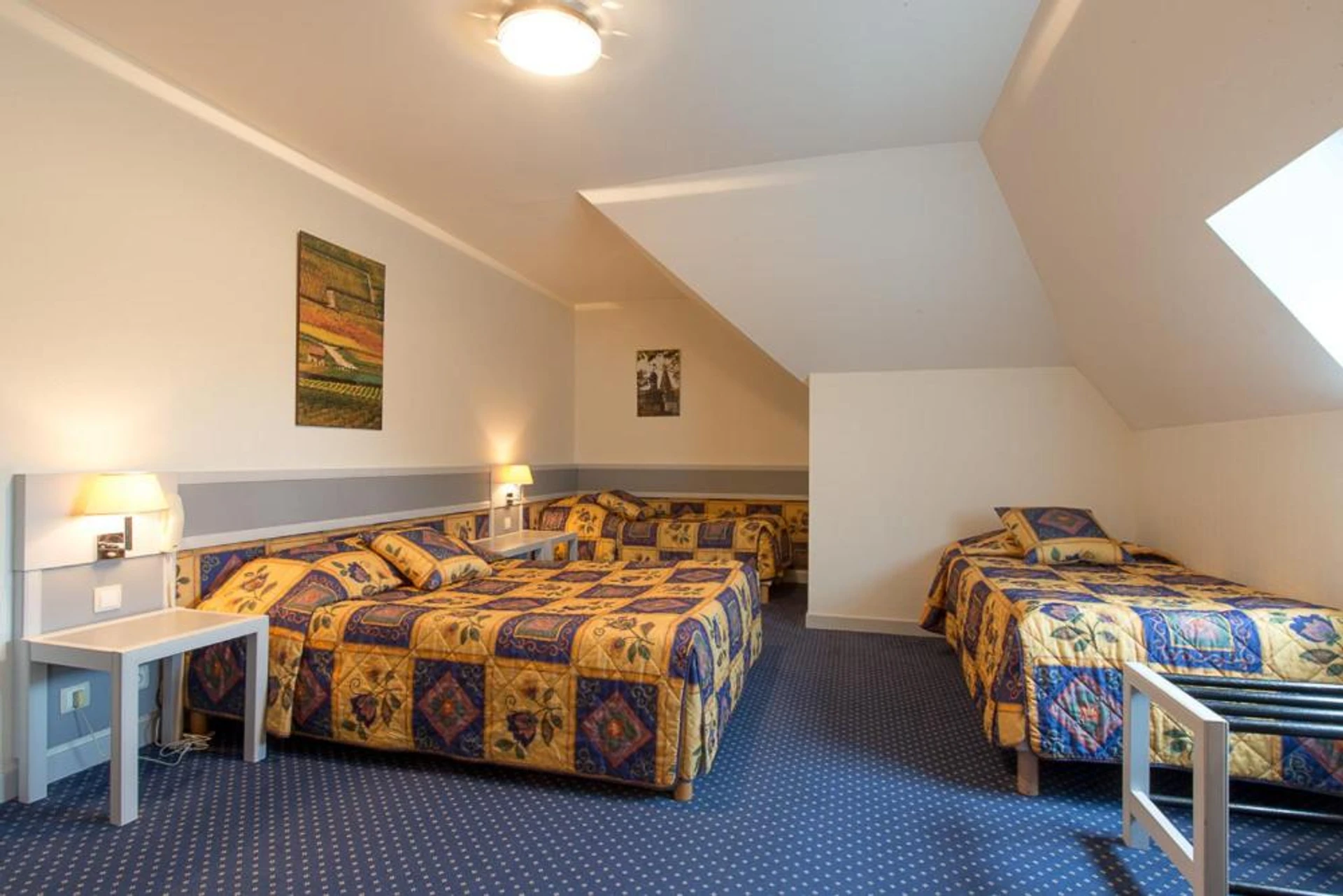 Magnifique chambre pour un séminaire d'entreprise à Hostellerie St Vincent - Nuits-Saint-Georges
