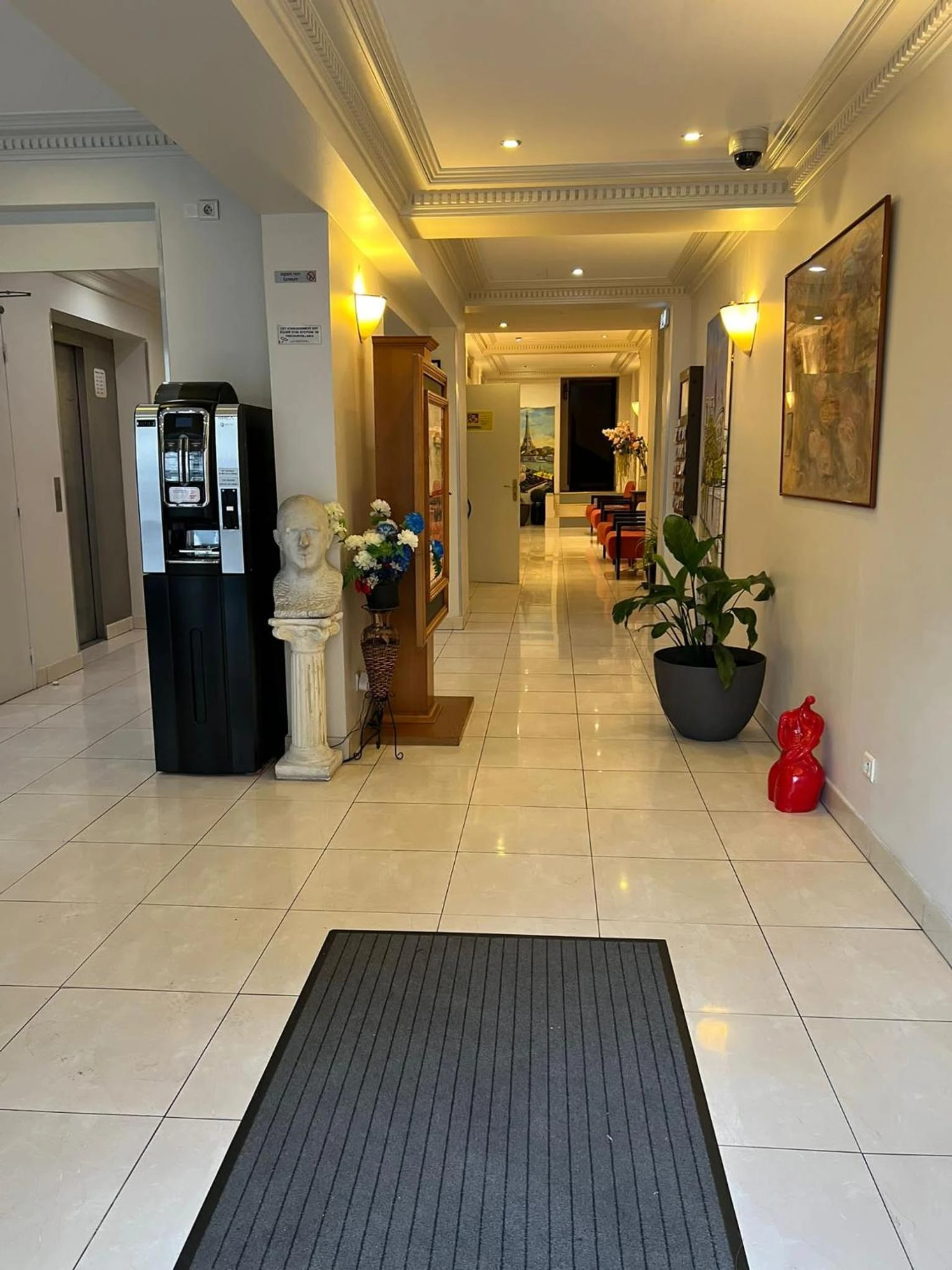 Salle de séminaire à 121 Paris Hotel - Organiser un événement professionnel à Paris