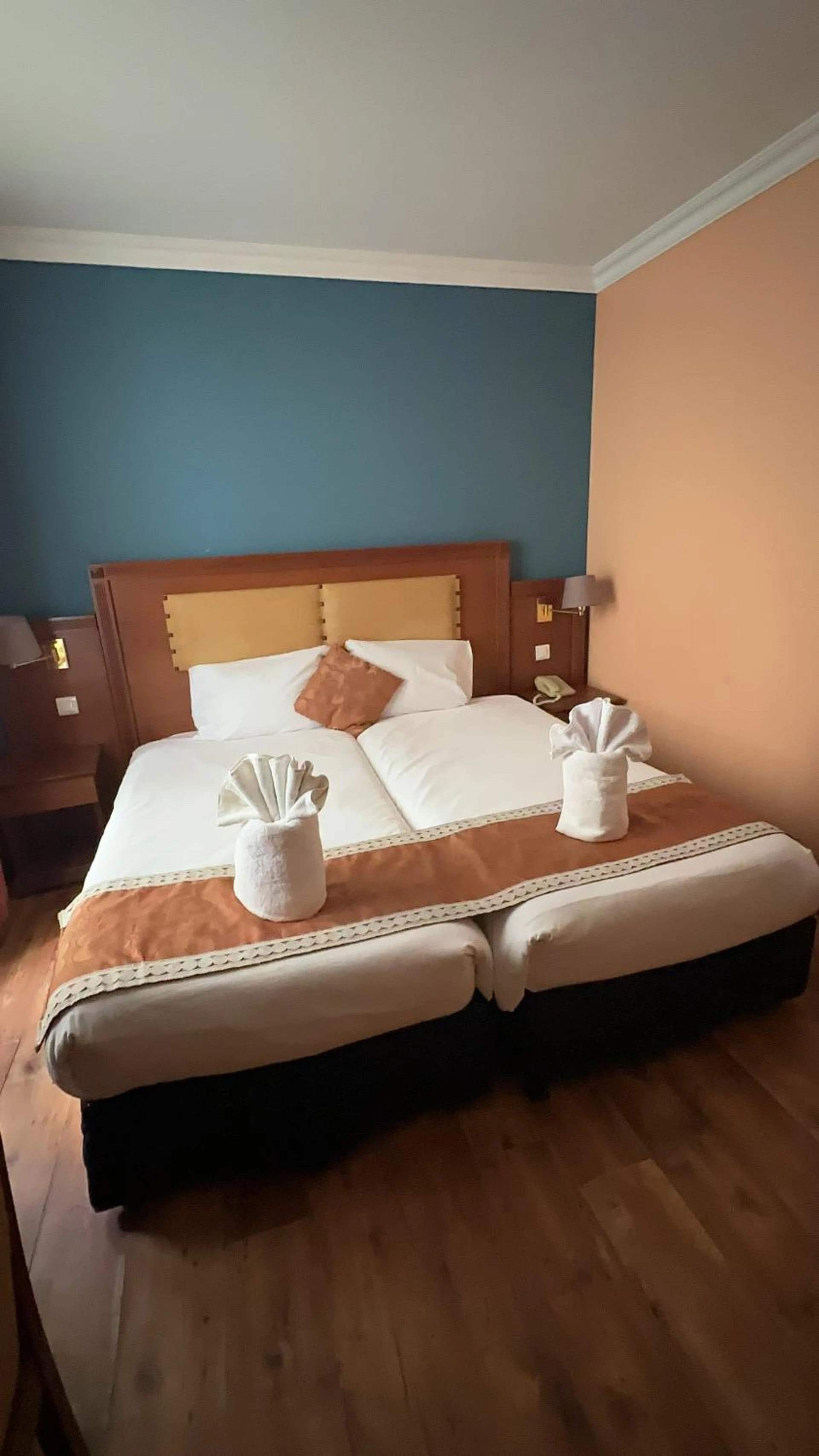 Chambre disponible pour un séminaire d'entreprise à 121 Paris Hotel - Paris