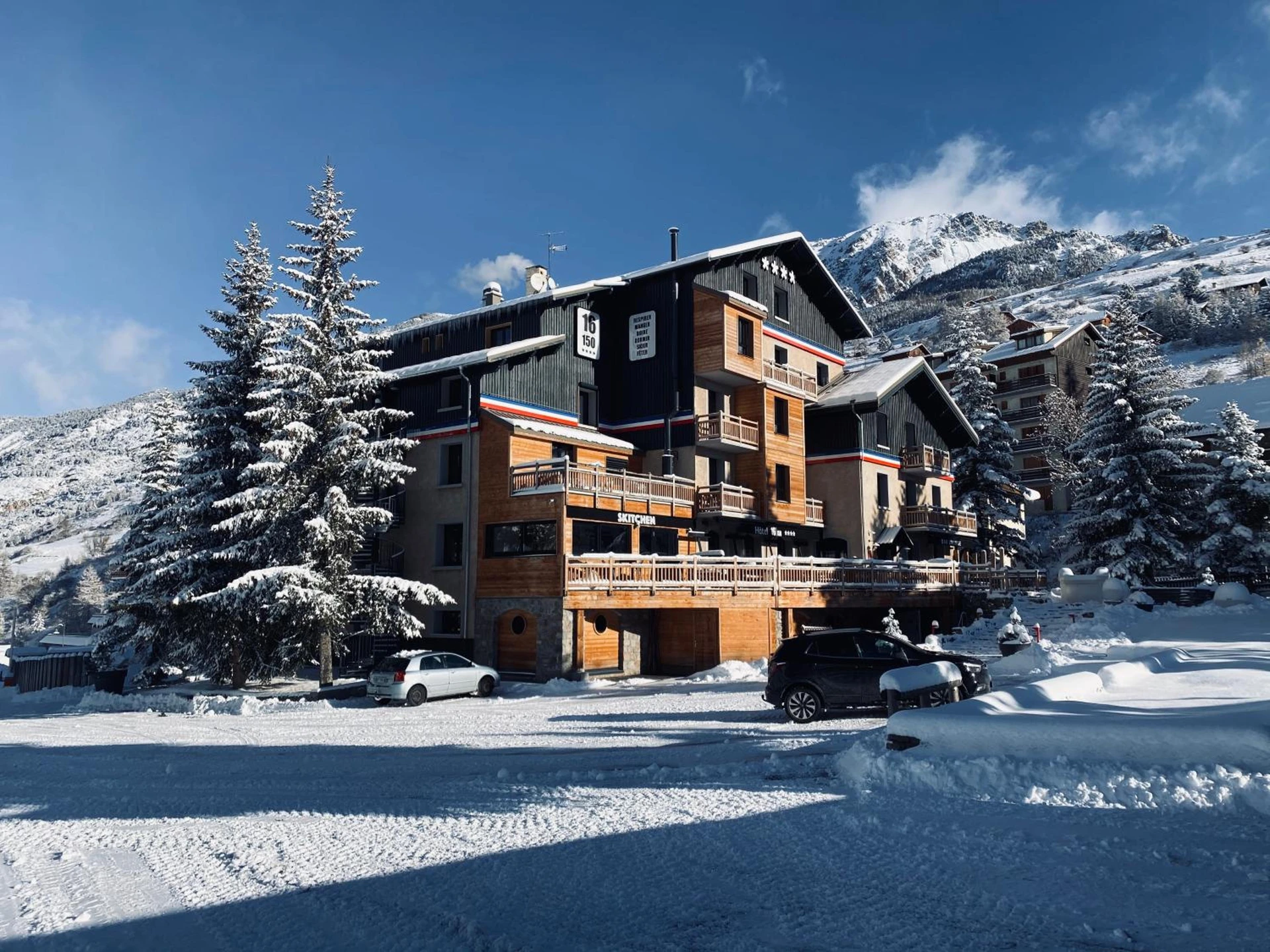 Organiser un séminaire d'entreprise : Hôtel 16 | 150 Montagne & Spa Nuxe à vars