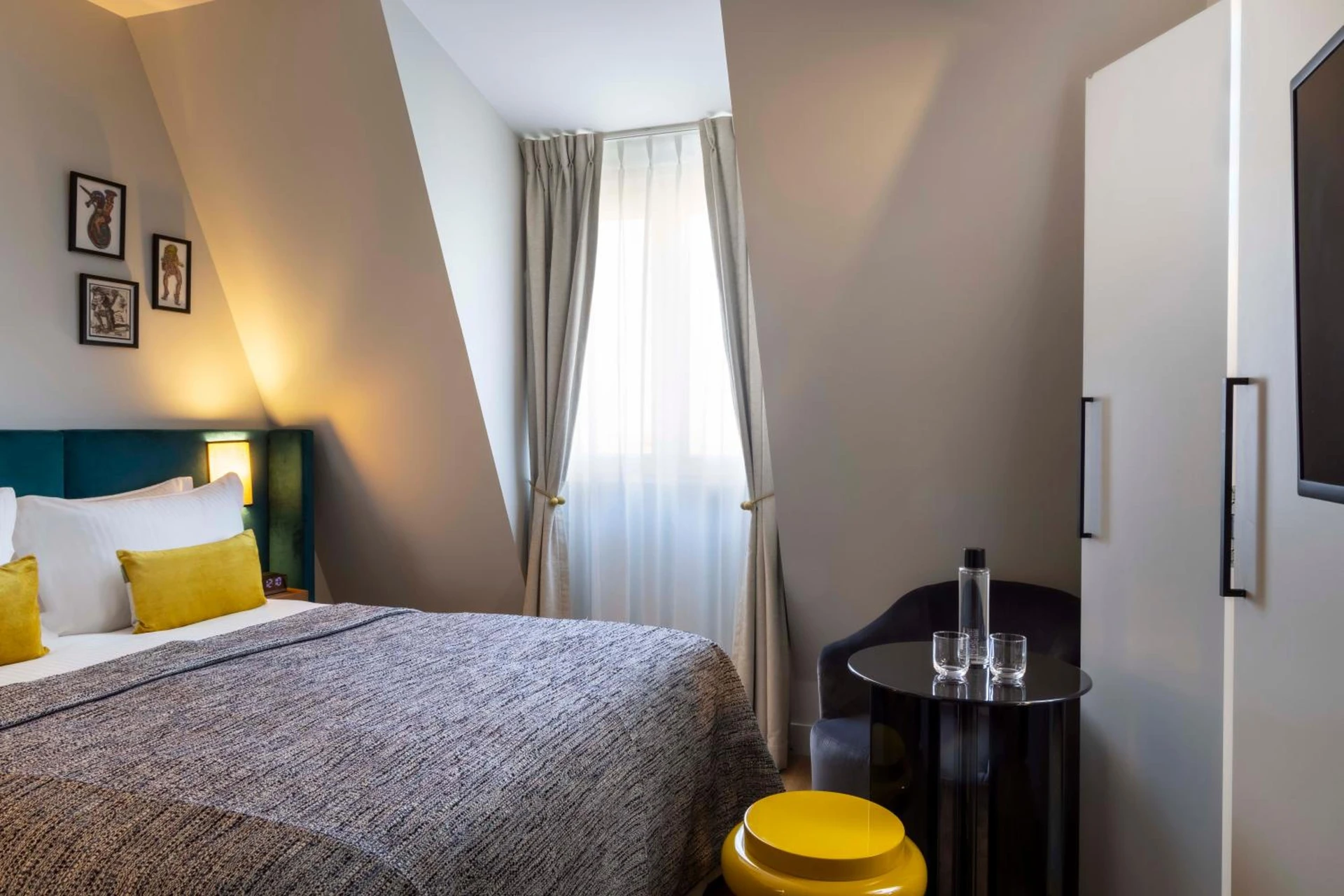 Chambre disponible pour un séminaire d'entreprise à Hotel Le 37 Bis - Neuilly-sur-Seine