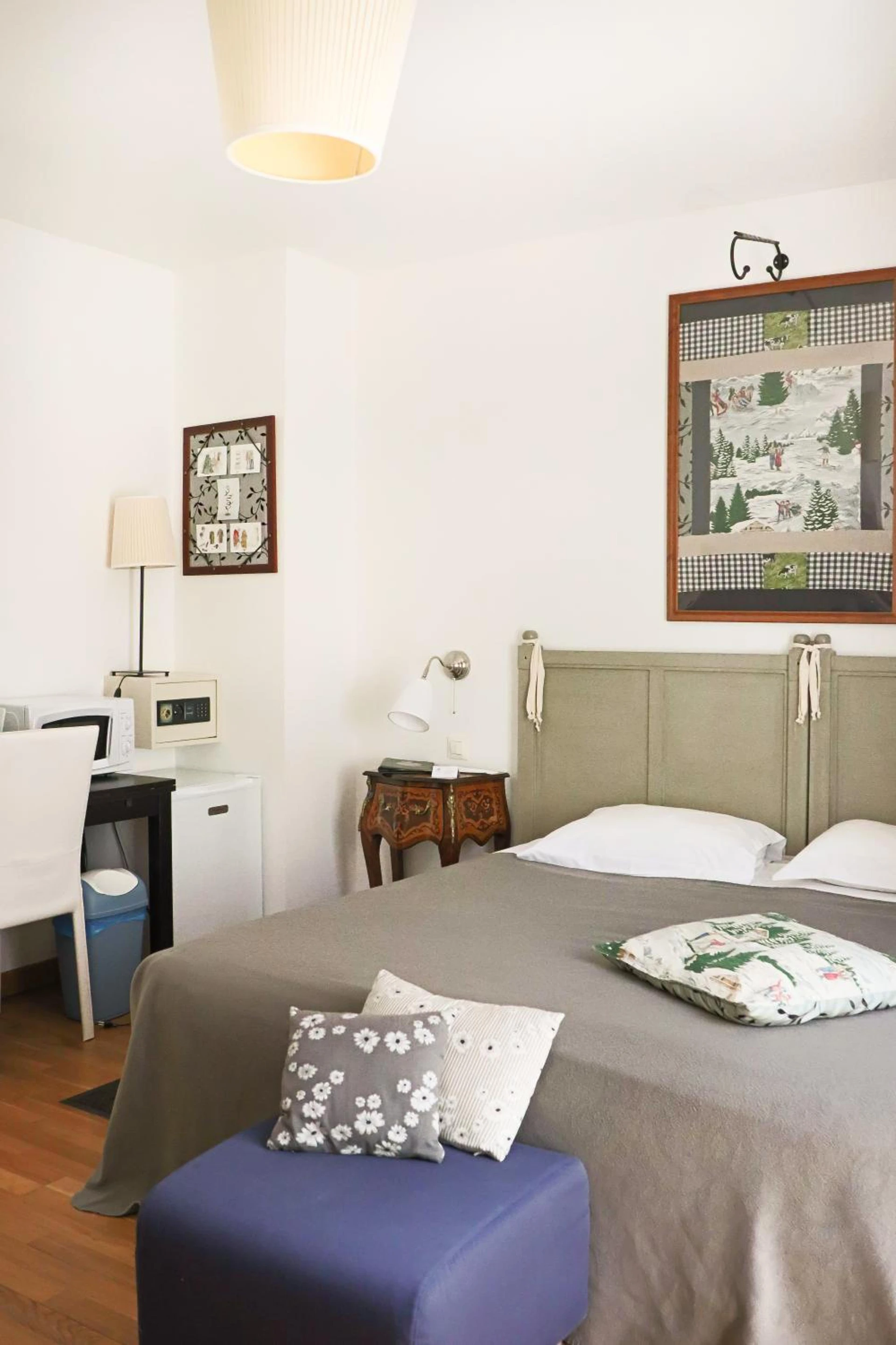 Chambre disponible pour un séminaire d'entreprise à A La Villa Boucicaut - Chalon-sur-Saône