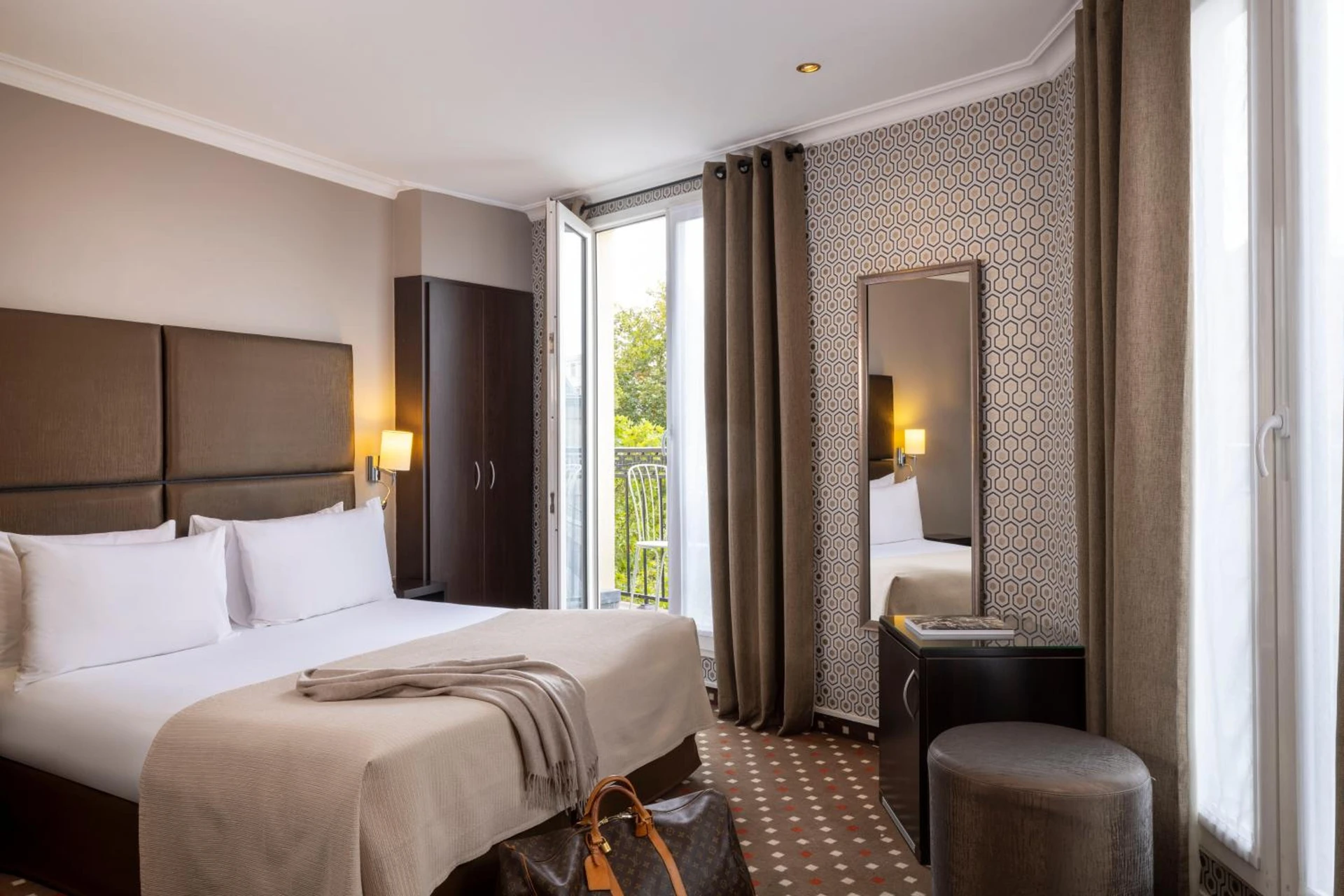 Chambre disponible pour un séminaire d'entreprise à Hotel Abbatial Saint Germain - Paris