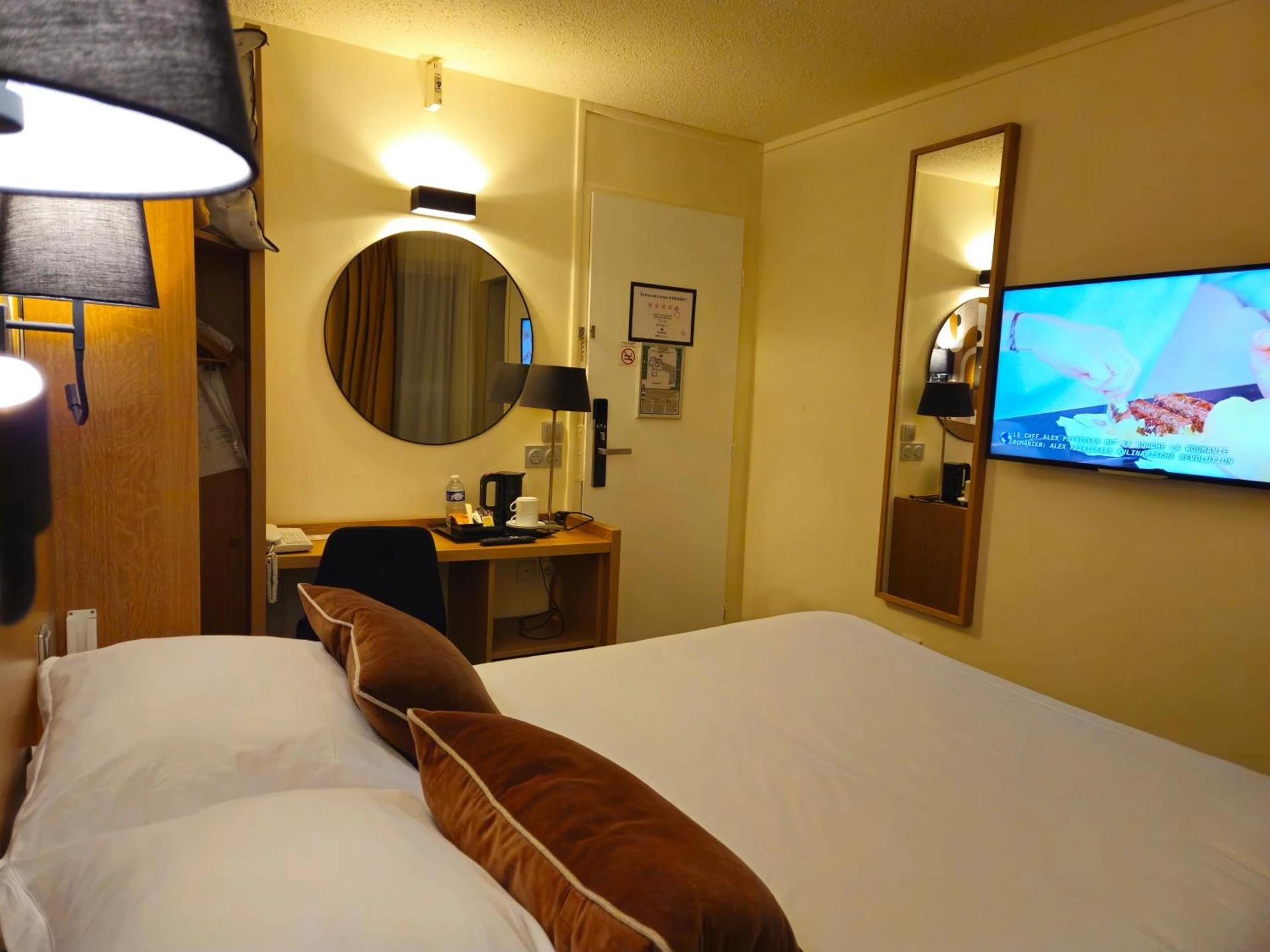 Chambre disponible pour un séminaire d'entreprise à Best Western Hotel Acadie Paris Nord Villepinte - Tremblay-en-France