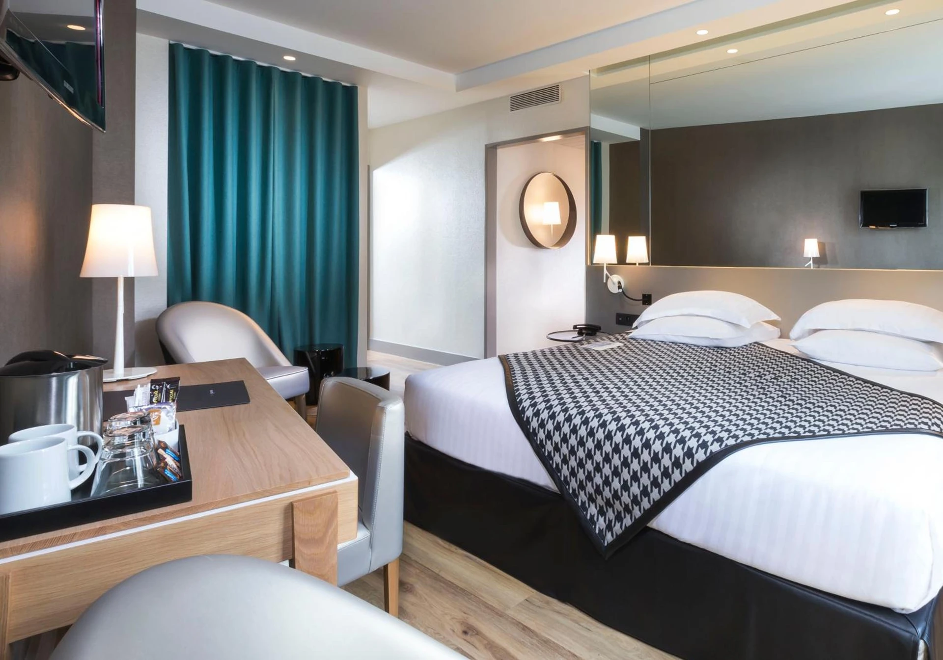 Chambre disponible pour un séminaire d'entreprise à Hotel Acanthe - Boulogne Billancourt - Boulogne-Billancourt