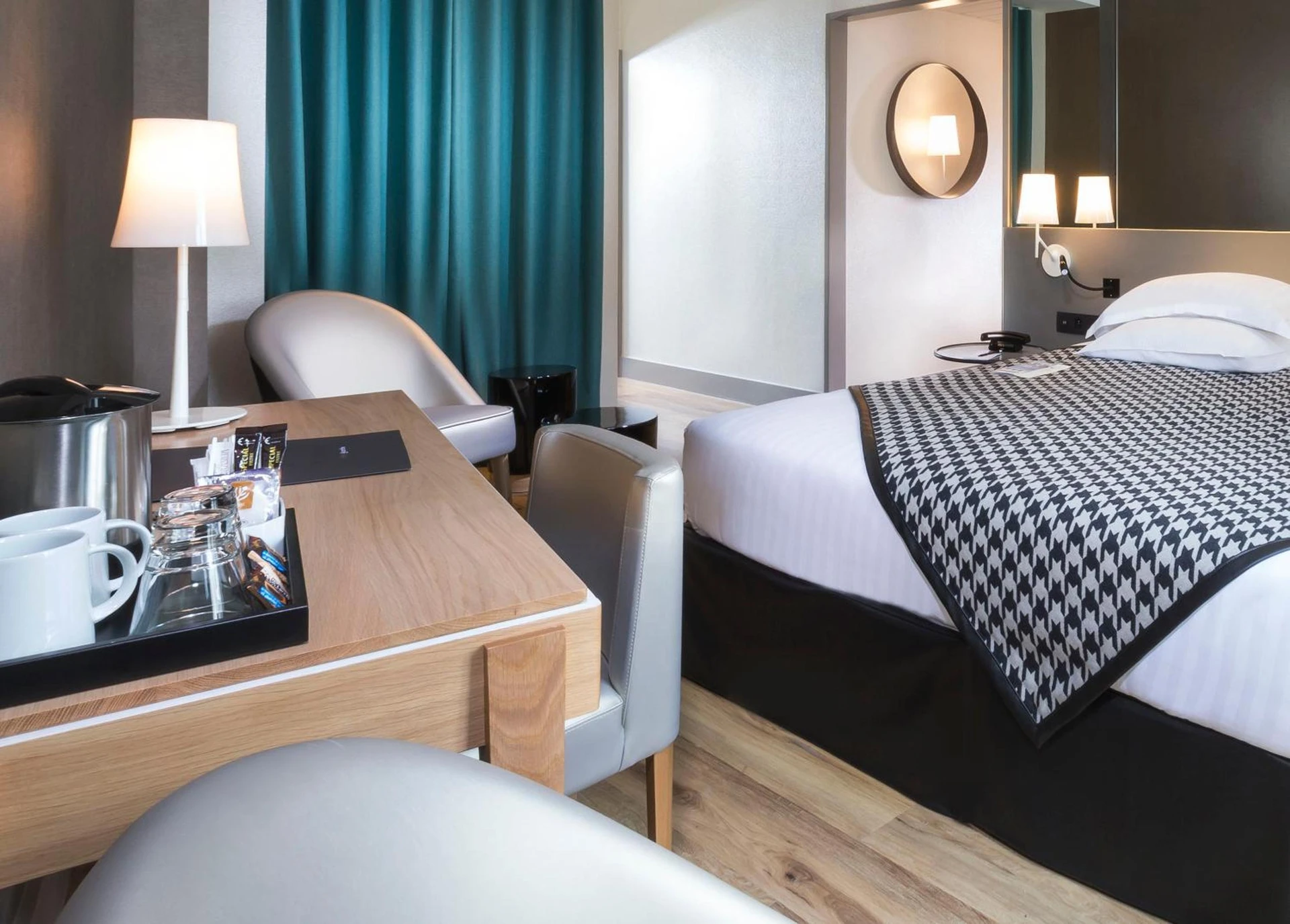 Chambre disponible pour un séminaire d'entreprise à Hotel Acanthe - Boulogne Billancourt - Boulogne-Billancourt