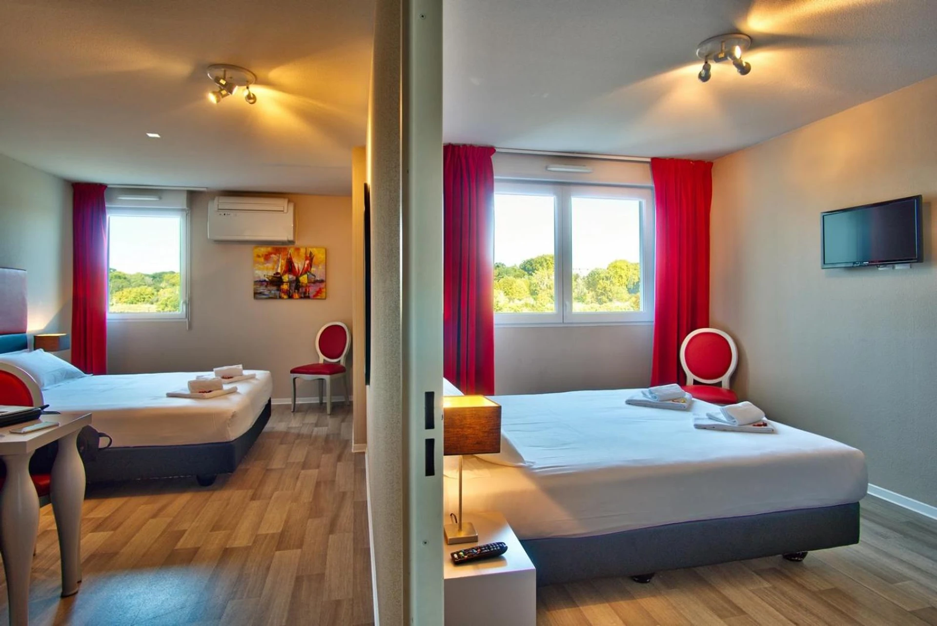 Magnifique chambre pour un séminaire d'entreprise à Adonis Hotel Bayonne - Lahonce