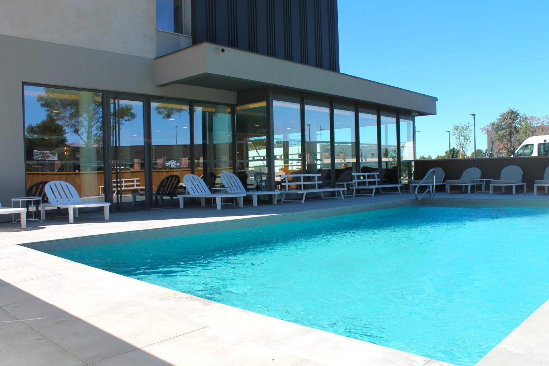 Salle de séminaire à Adonis le Castellet - Organiser un événement professionnel à Signes