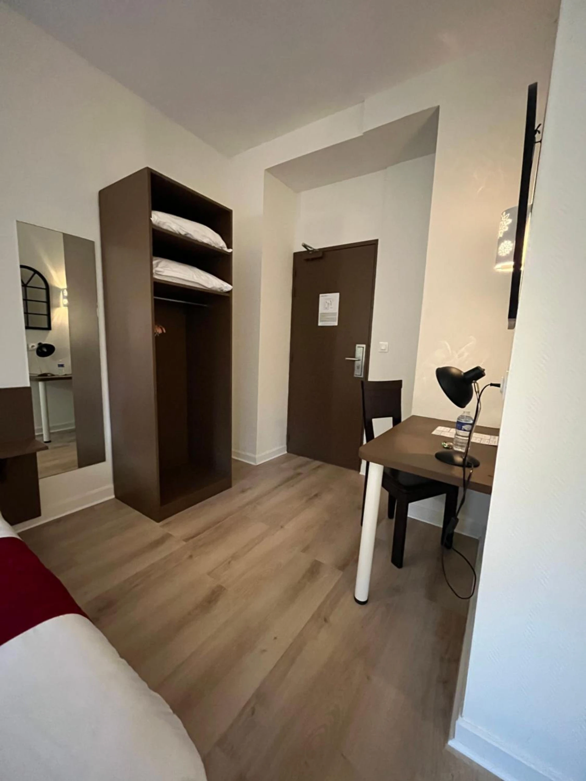 Chambre disponible pour un séminaire d'entreprise à Hôtel Agena - Brest