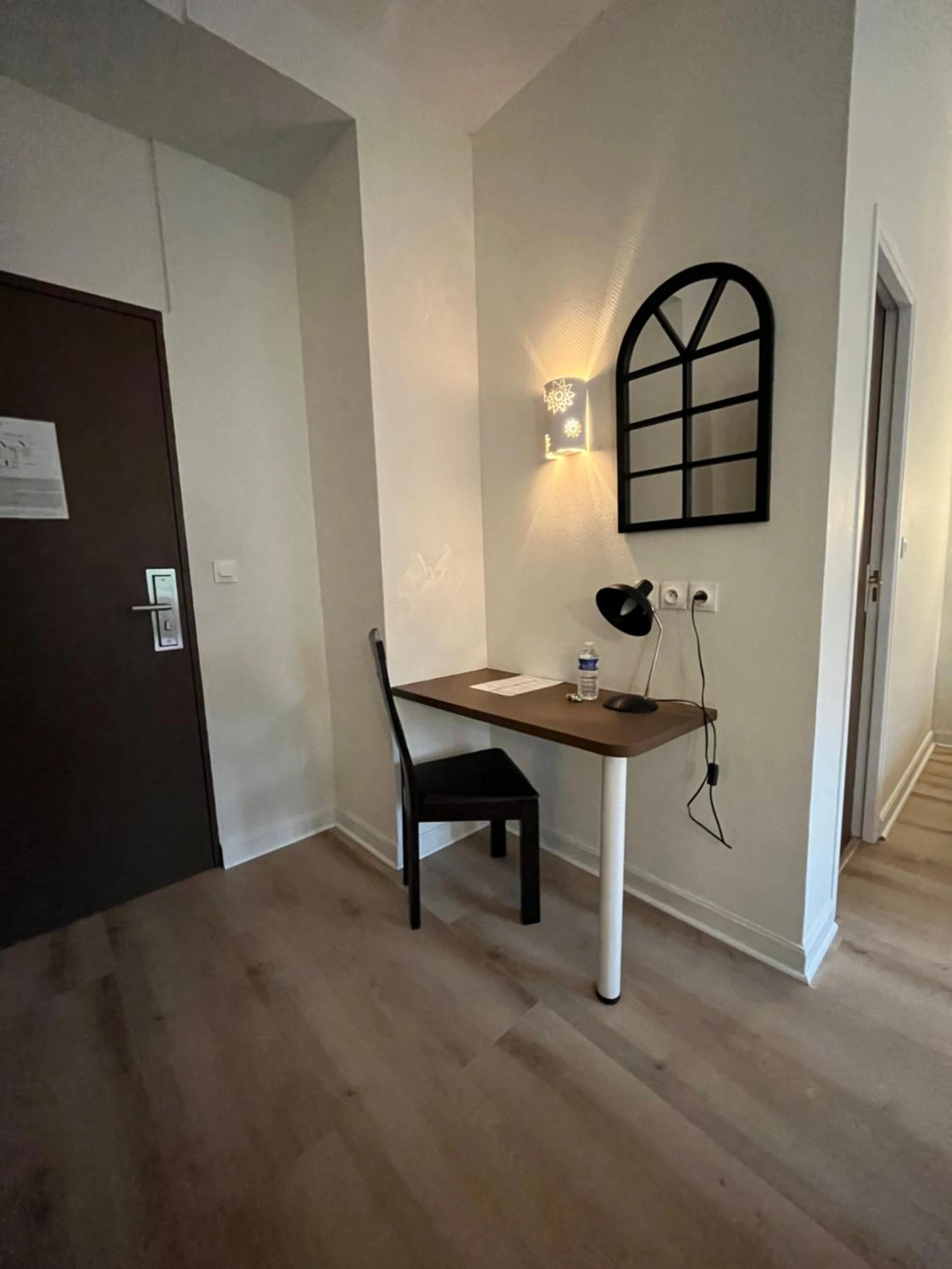 Magnifique chambre pour un séminaire d'entreprise à Hôtel Agena - Brest