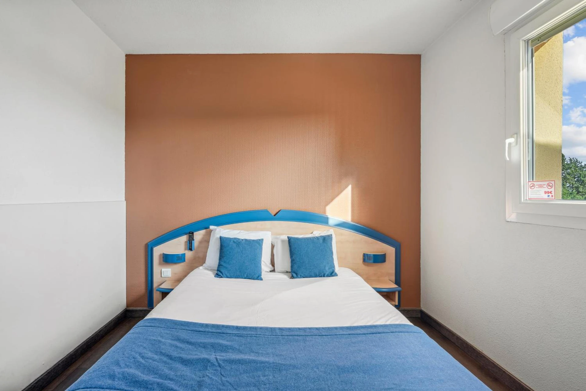 Magnifique chambre pour un séminaire d'entreprise à Akena City Chateaurenard - Châteaurenard
