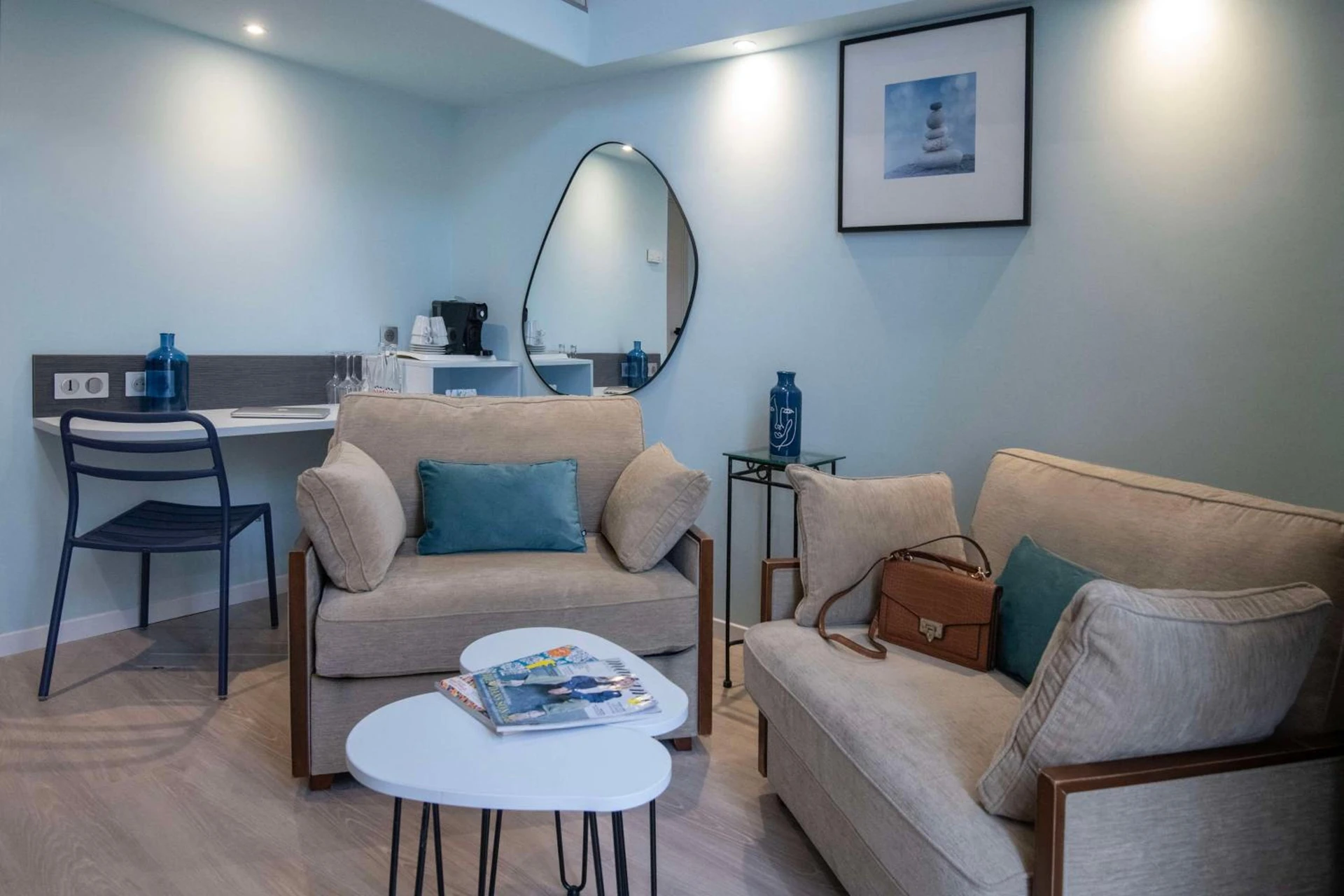 Magnifique chambre pour un séminaire d'entreprise à Best Western Alba - Nice