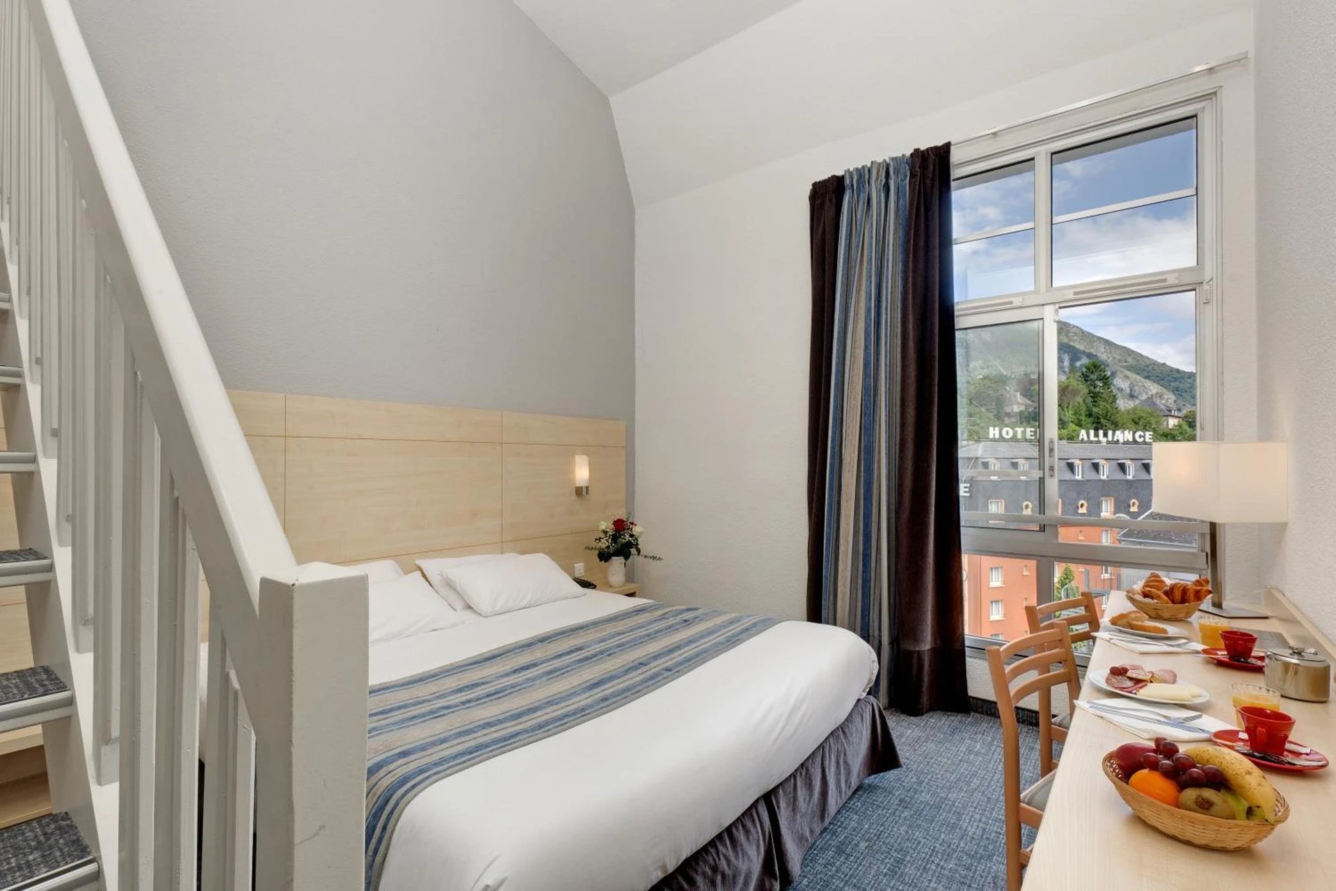 Lieu convivial pour un séminaire d'entreprise à Hôtel Alba - Lourdes - En savoir plus 