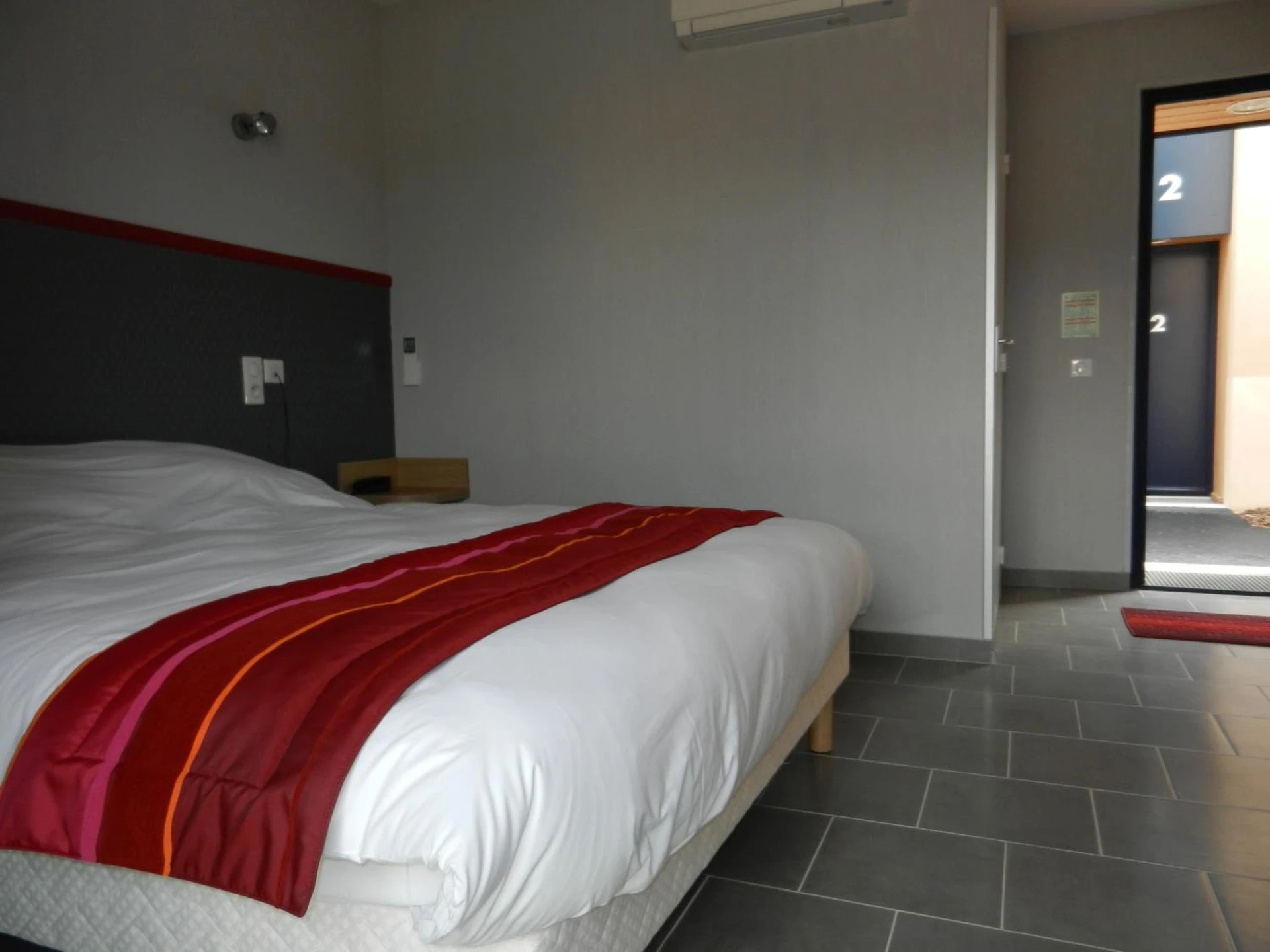 Chambre disponible pour un séminaire d'entreprise à The Originals City, Hôtel Albizia, Sarlat-la-Canéda - Sarlat-la-Canéda
