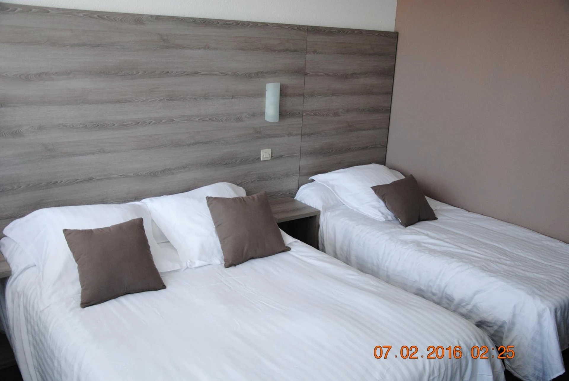 Chambre disponible pour un séminaire d'entreprise à Hotel Albizzia - Valras-Plage