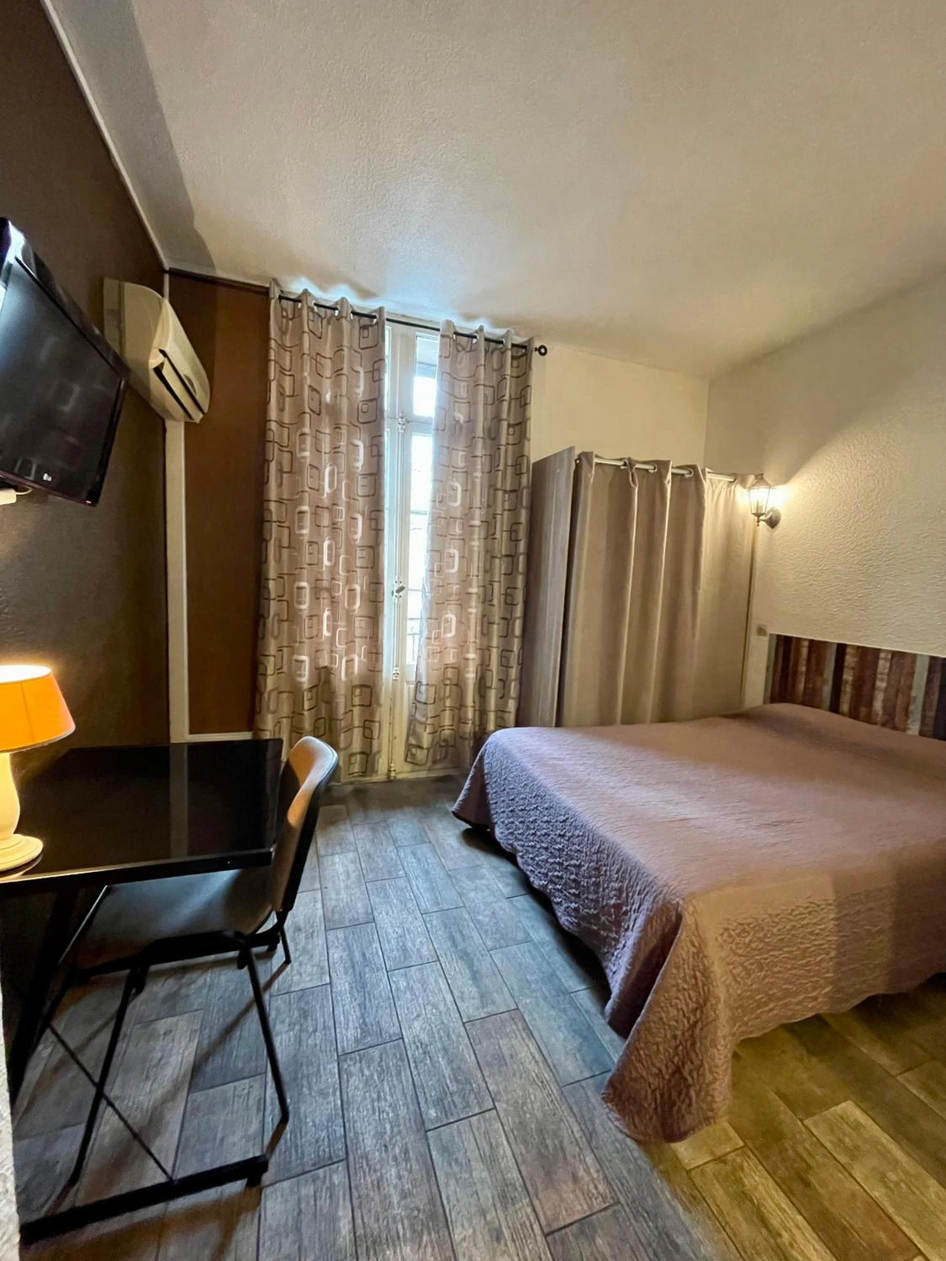 Lieu convivial pour un séminaire d'entreprise à Hotel Alexander - Perpignan - En savoir plus 