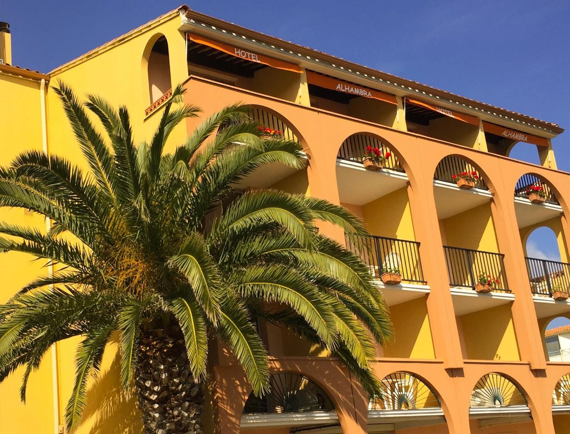 Organiser un séminaire d'entreprise : Hotel Alhambra à agde