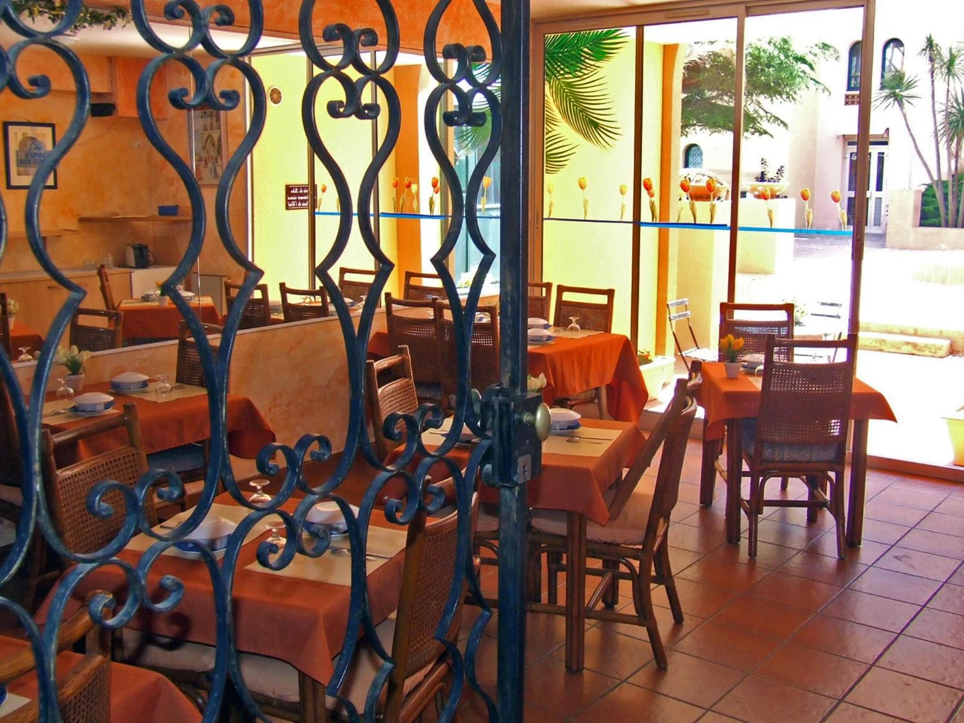 Organiser un séminaire d'entreprise : Hotel Alhambra à agde