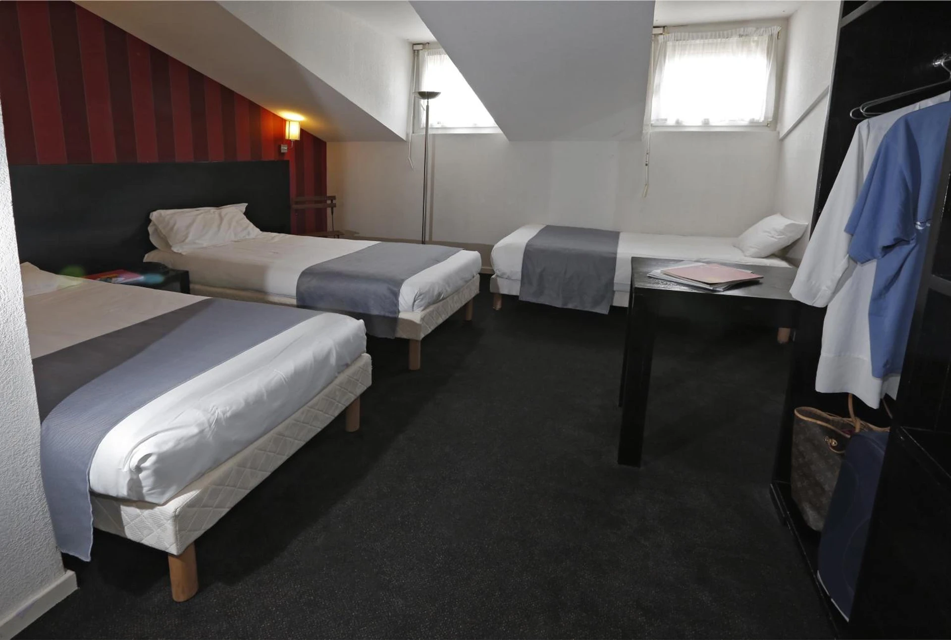 Chambre disponible pour un séminaire d'entreprise à Hôtel Alizé - Cannes