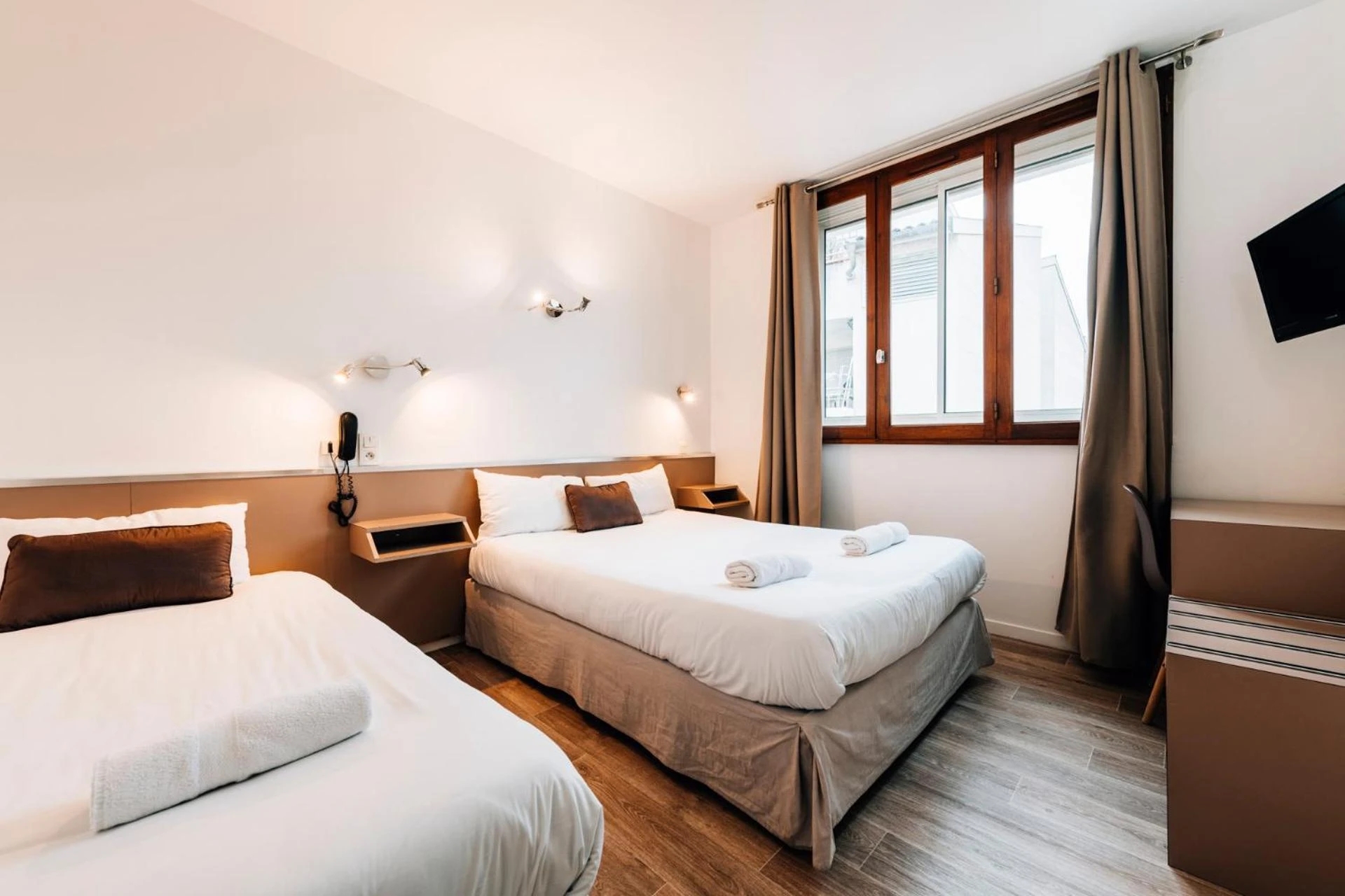 Chambre disponible pour un séminaire d'entreprise à Hôtel Alizé - Toulouse