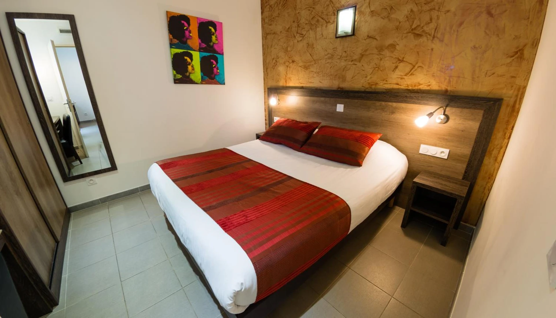 Chambre disponible pour un séminaire d'entreprise à Allotel - Fos-sur-Mer