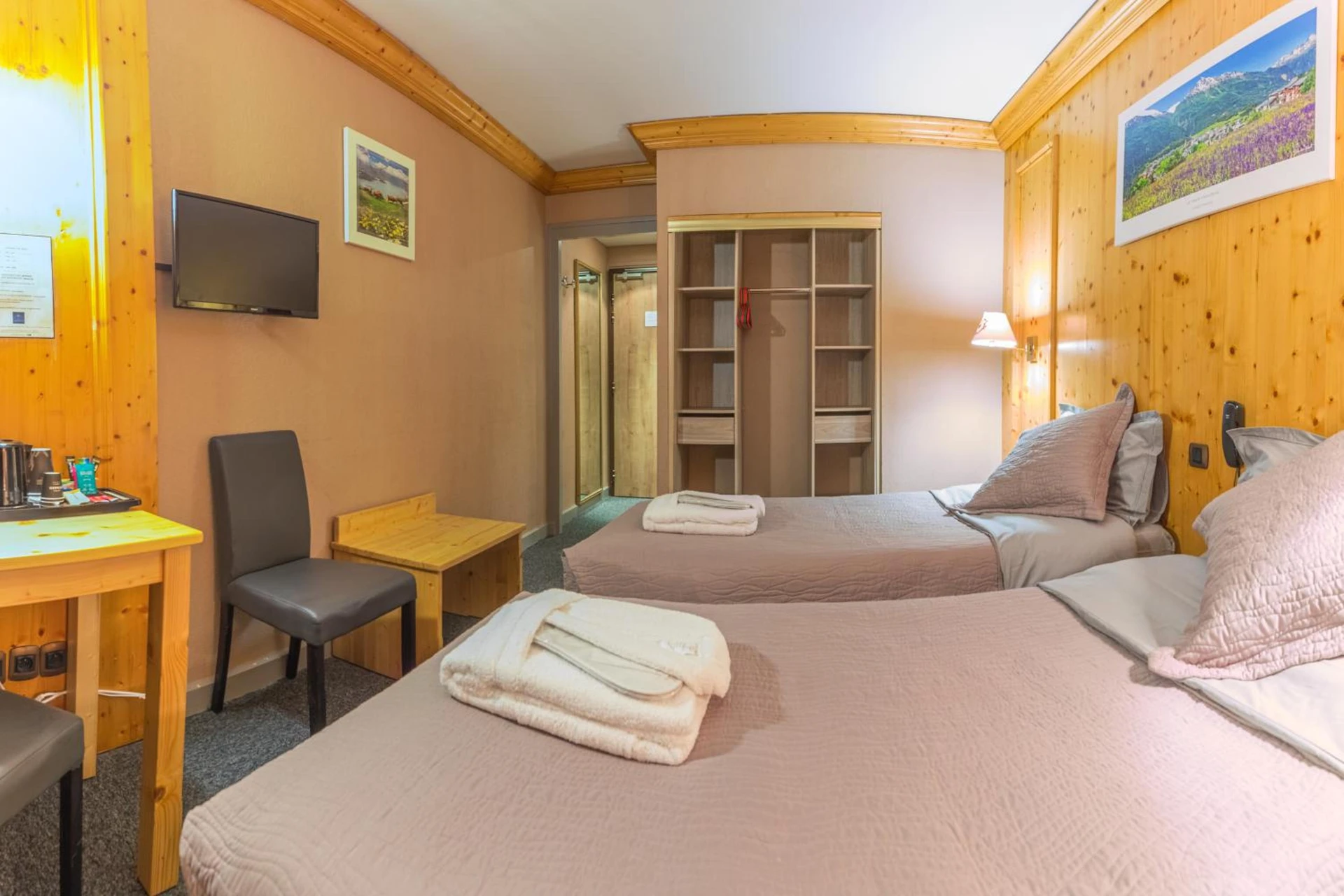 Magnifique chambre pour un séminaire d'entreprise à ALPAZUR Val Cenis - Lanslebourg-Mont-Cenis