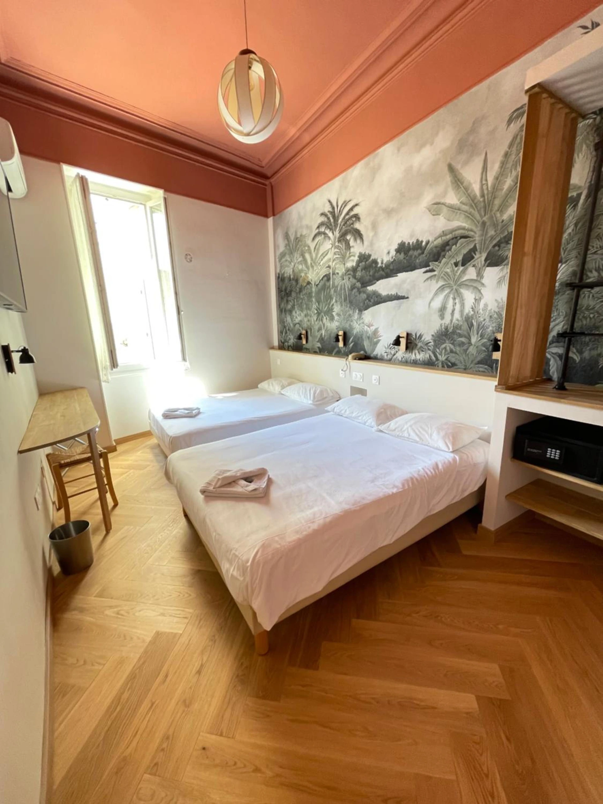 Chambre disponible pour un séminaire d'entreprise à Altera Roma Hôtel - Avignon
