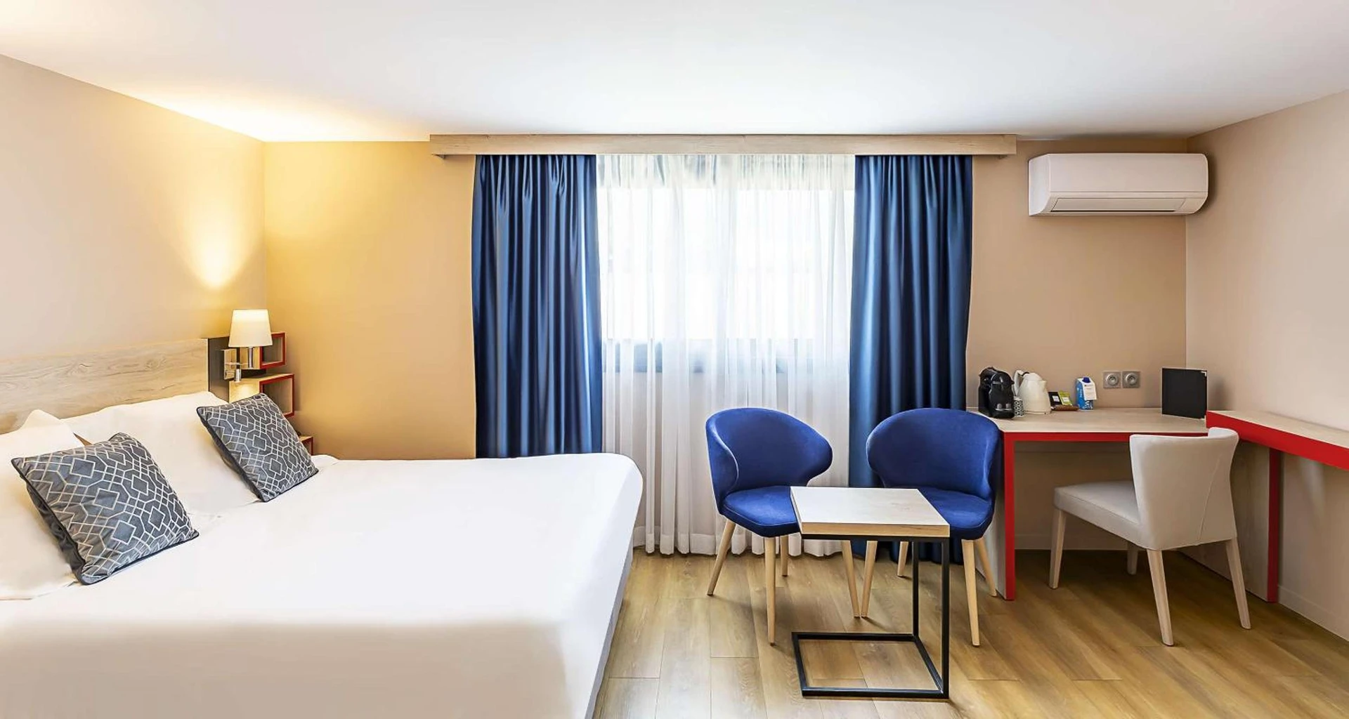 Magnifique chambre pour un séminaire d'entreprise à Best Western Amarys Hotel & Spa - Rambouillet