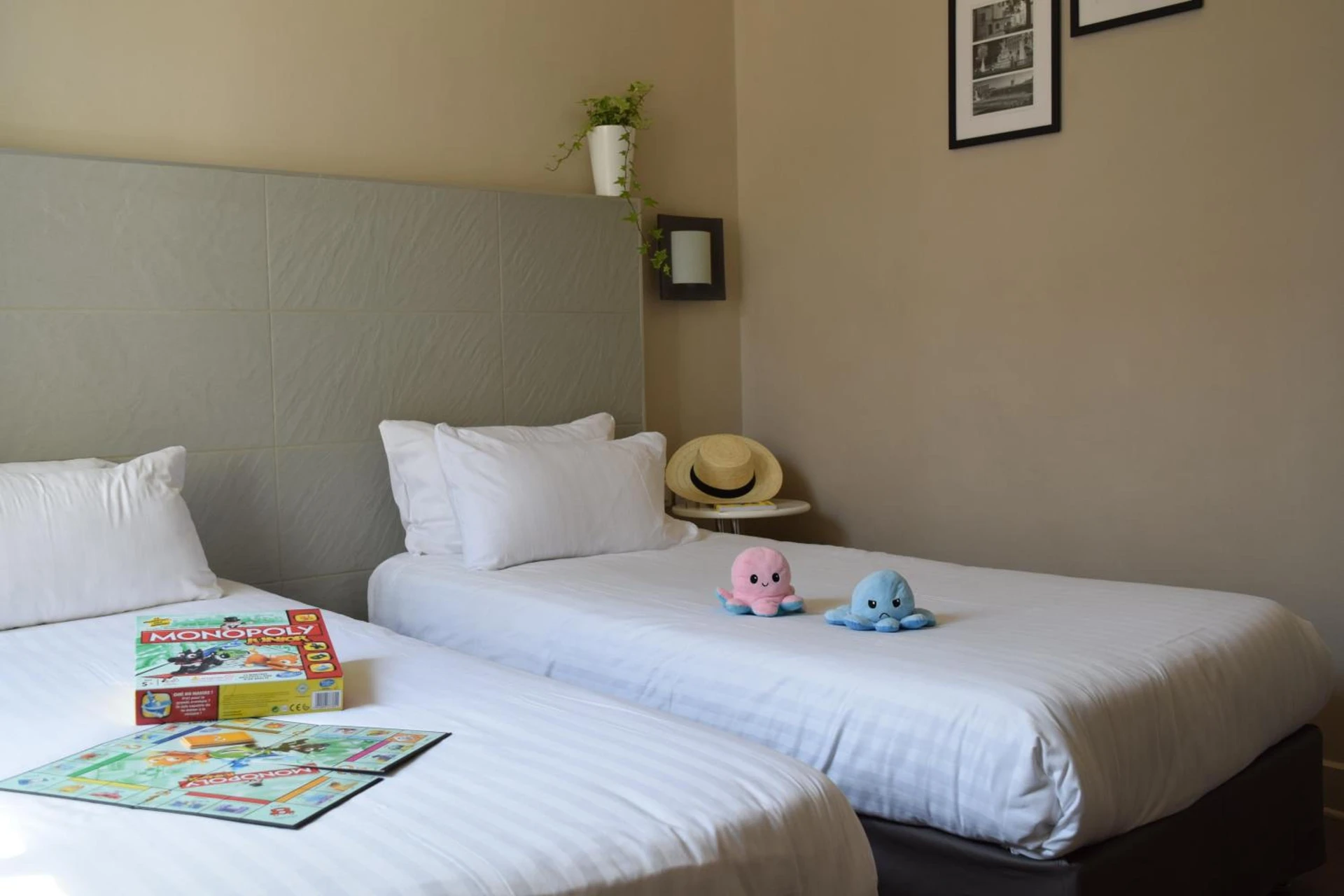 Chambre disponible pour un séminaire d'entreprise à Hôtel Amirauté - Toulon
