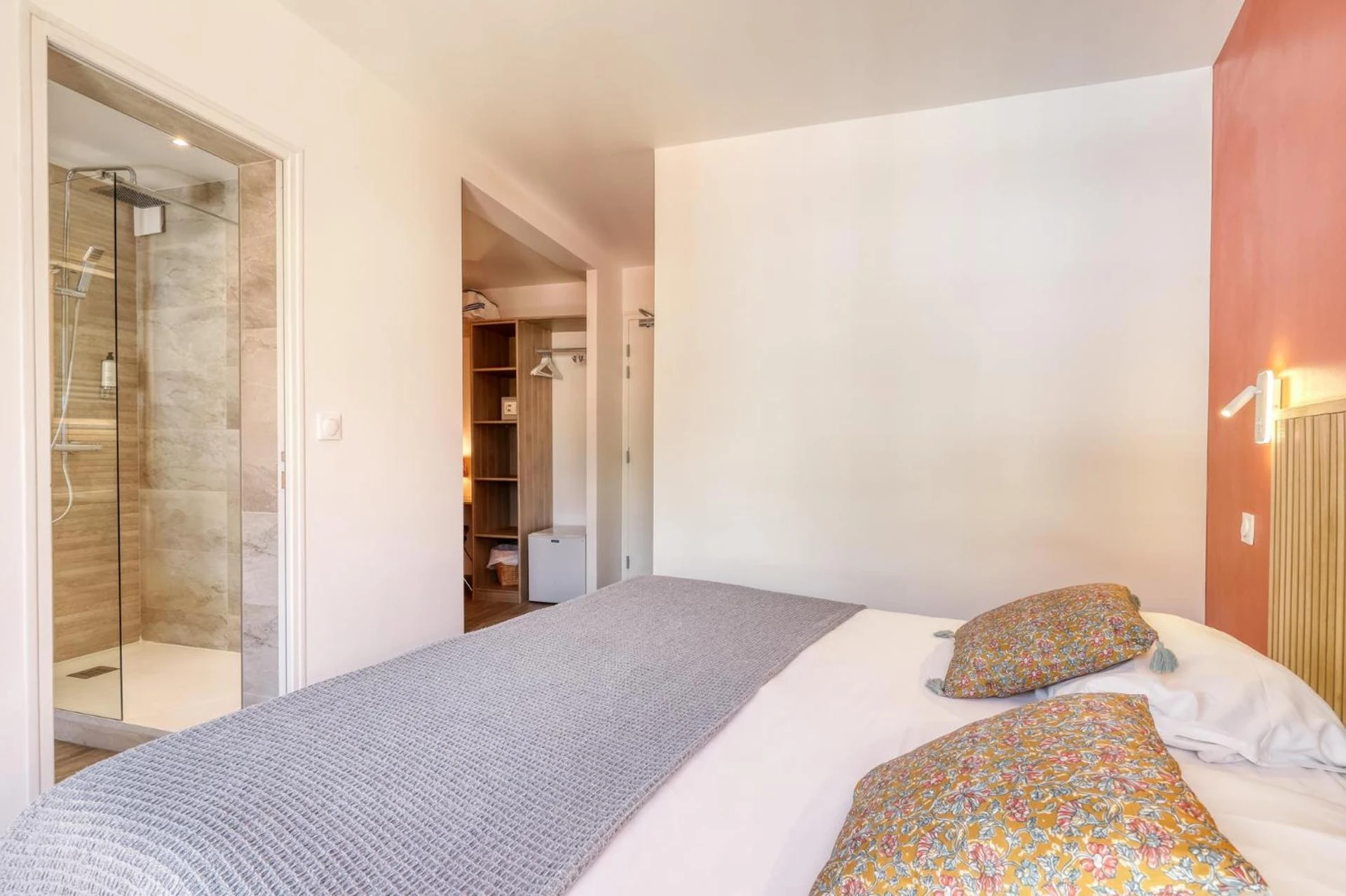 Magnifique chambre pour un séminaire d'entreprise à Anglade Hotel - Le Lavandou