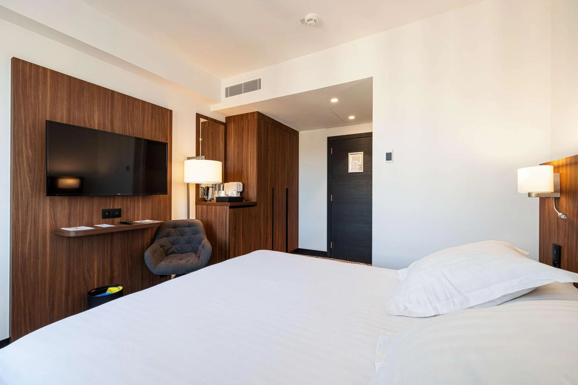 Chambre disponible pour un séminaire d'entreprise à Hôtel Apollinaire Nice - Nice