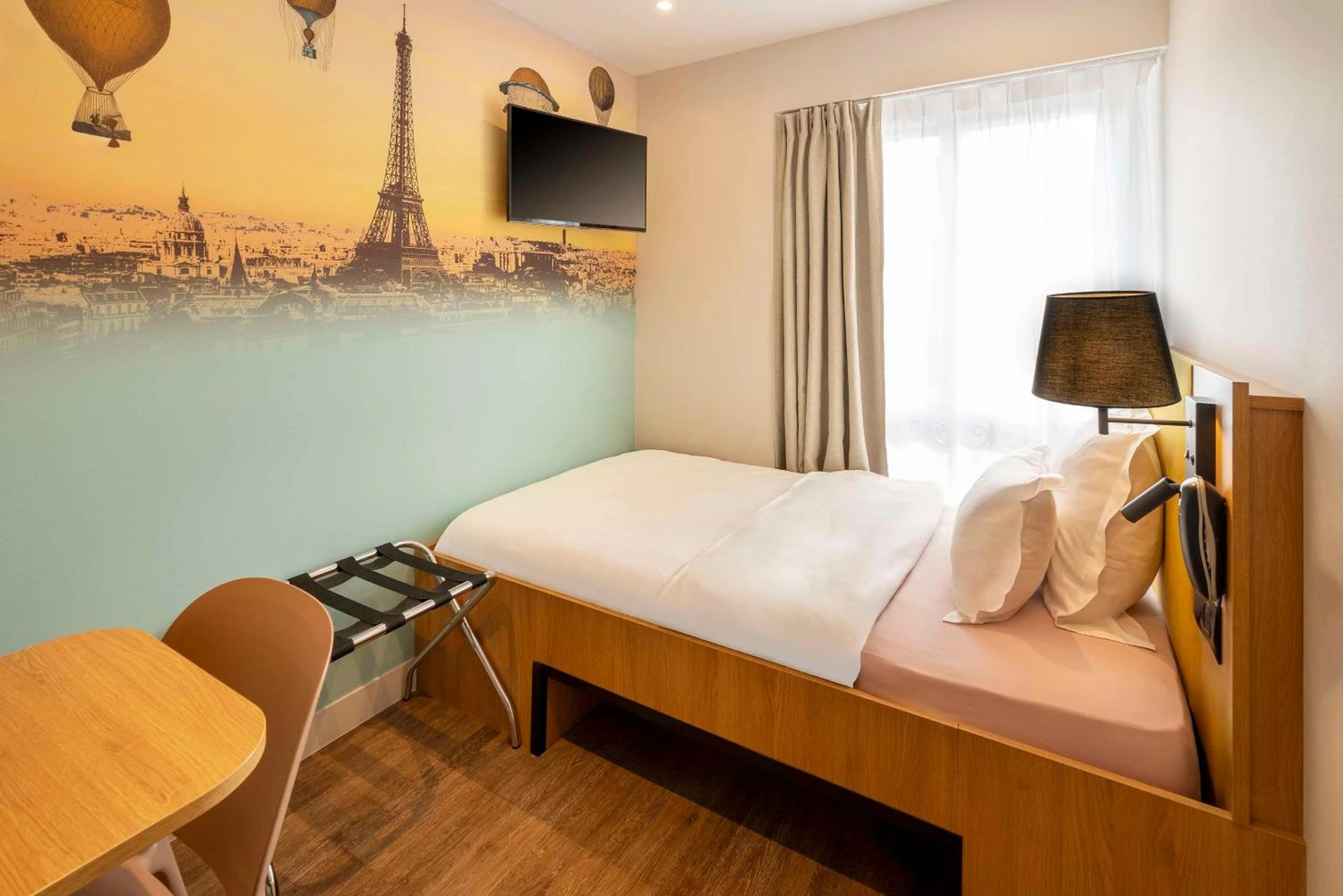Magnifique chambre pour un séminaire d'entreprise à Hotel Apolonia Paris Mouffetard, Sure Hotel Collection by Best Western - Paris